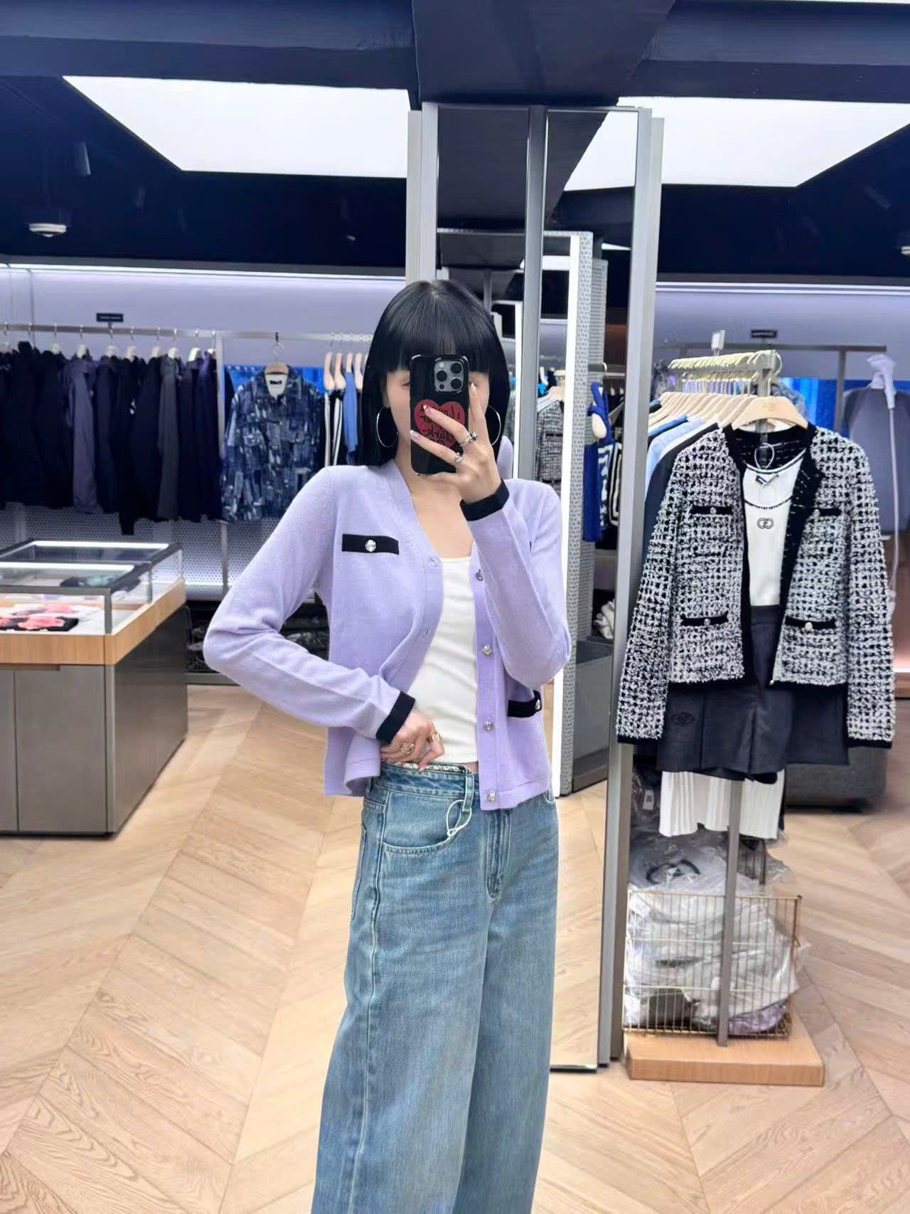  2.Áo CDG tím 4 viền túi đen trước 