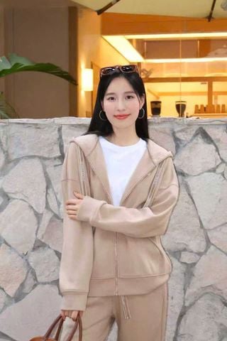  3.Áo khoác nâu vàng ánh kim có mũ( SET ) 