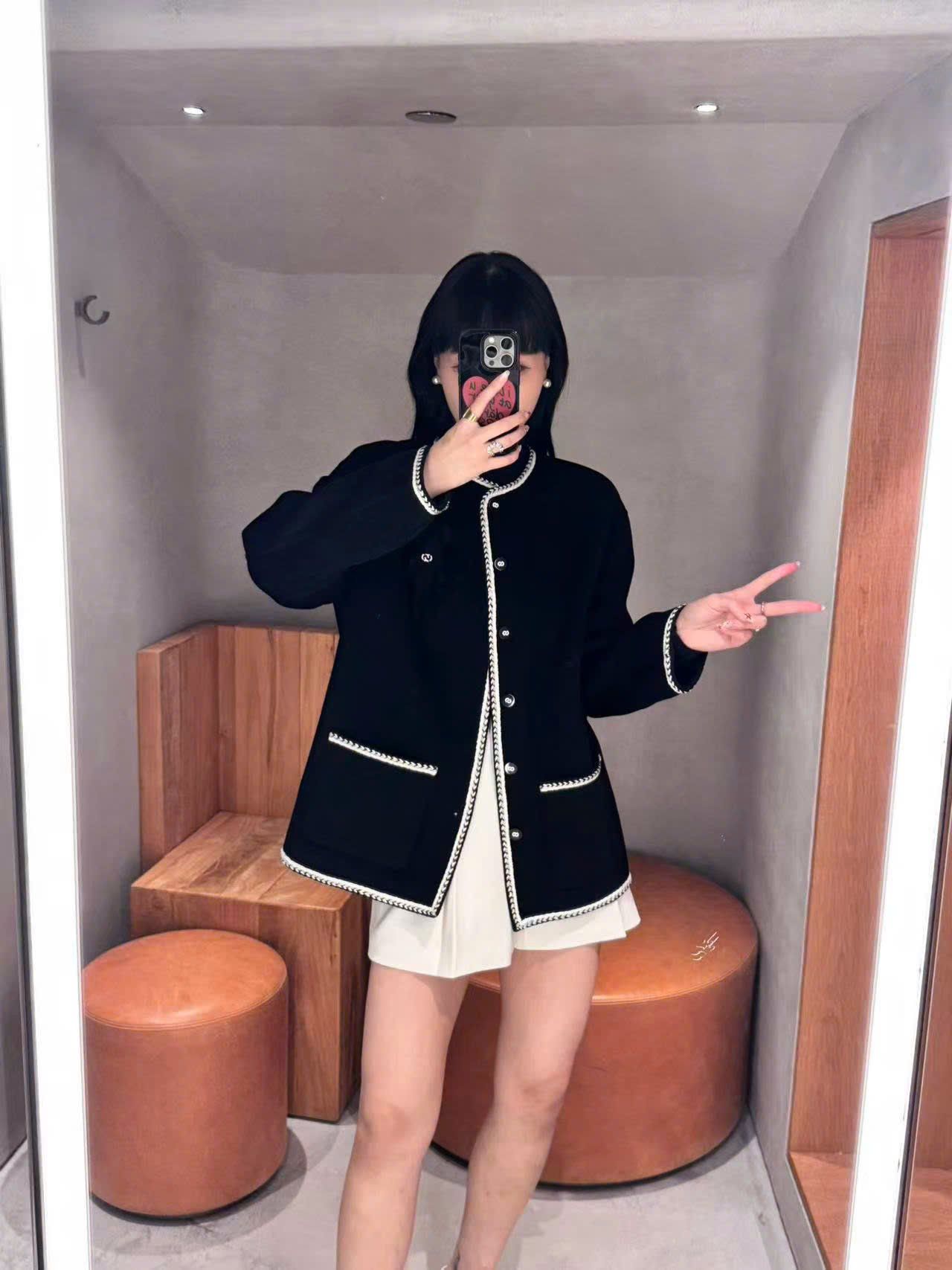  3.Áo khoác dạ Gấu ngực - Xanh đen 