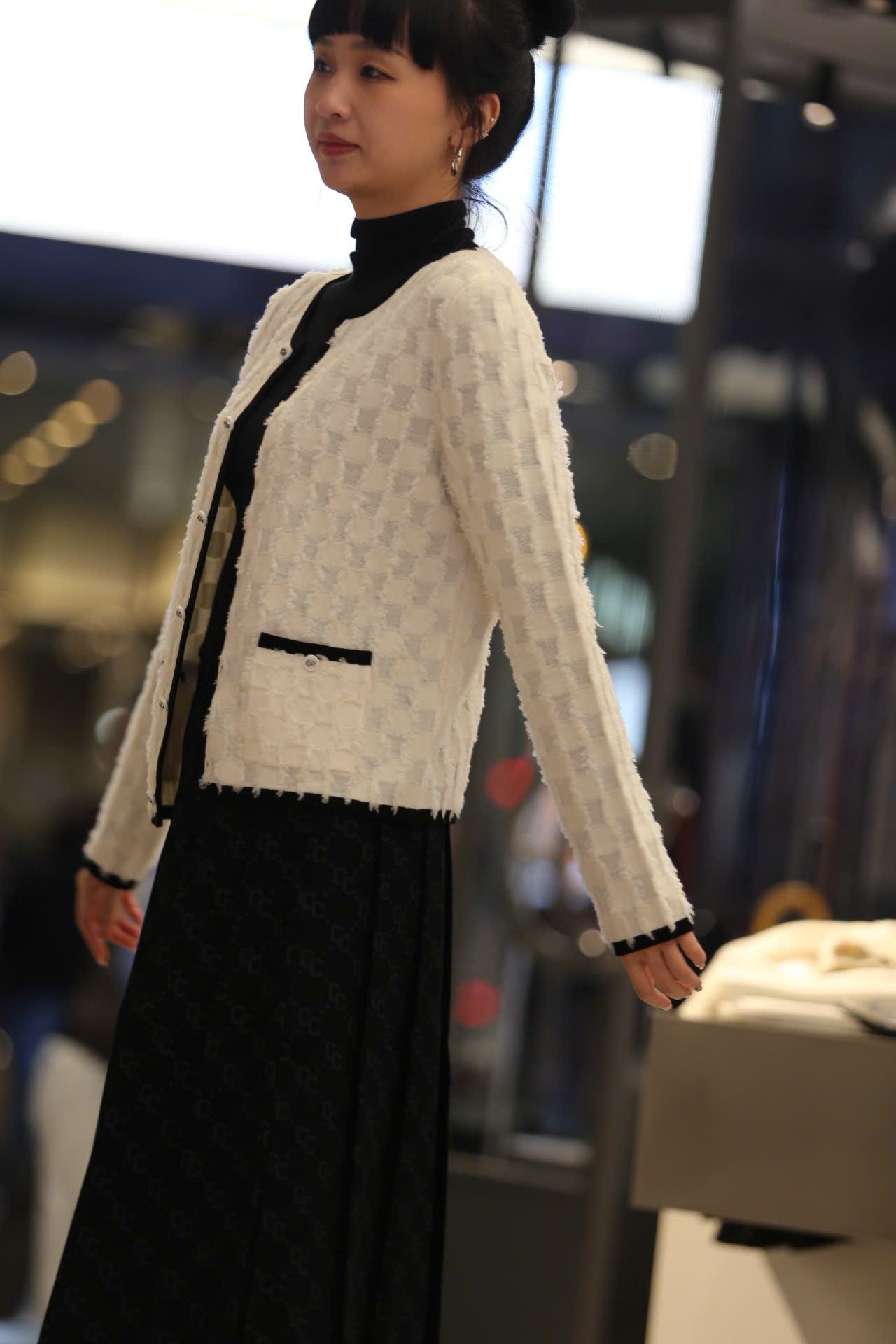  Áo CDG ô vuông trắng viền đen new25 