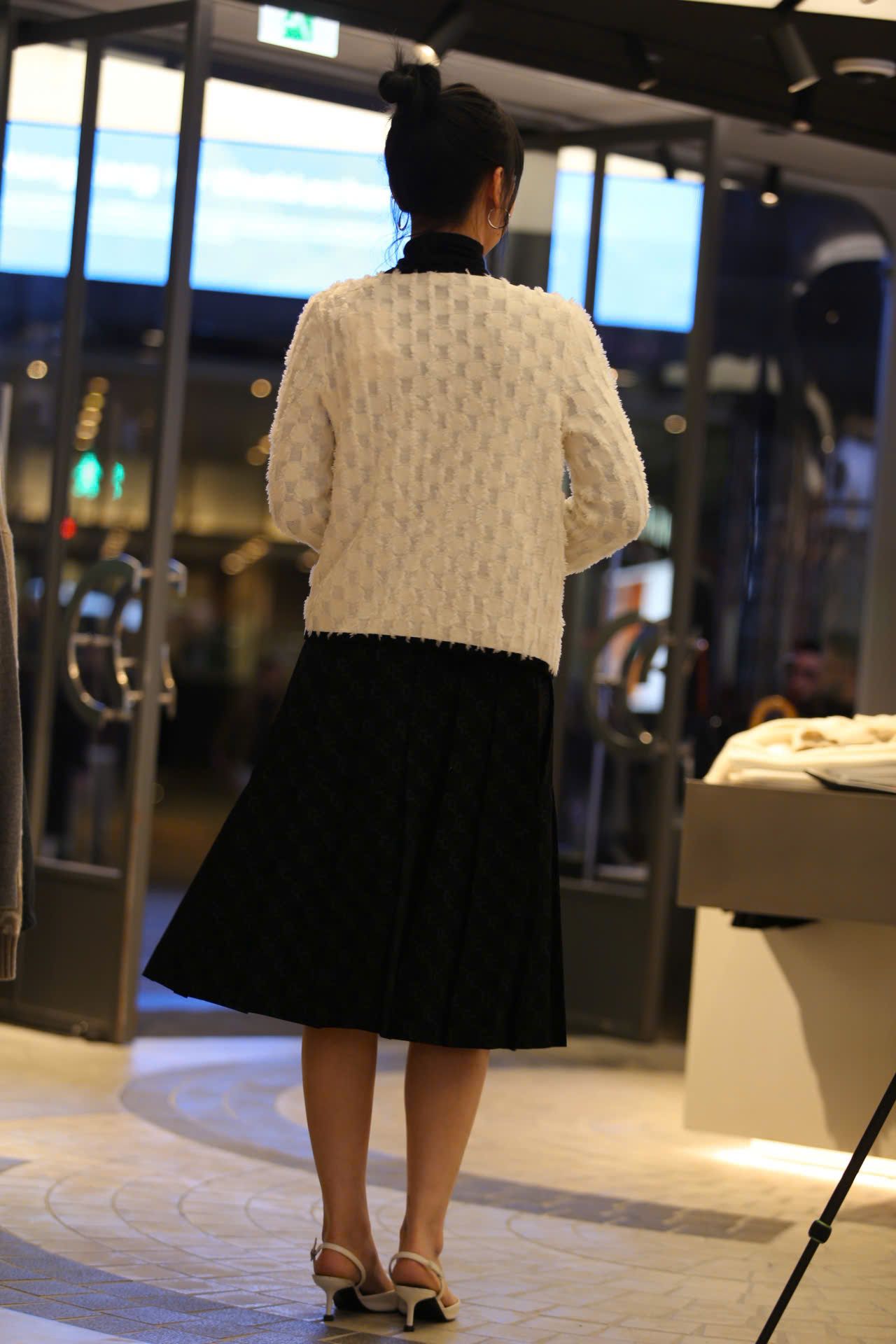  Áo CDG ô vuông trắng viền đen new25 