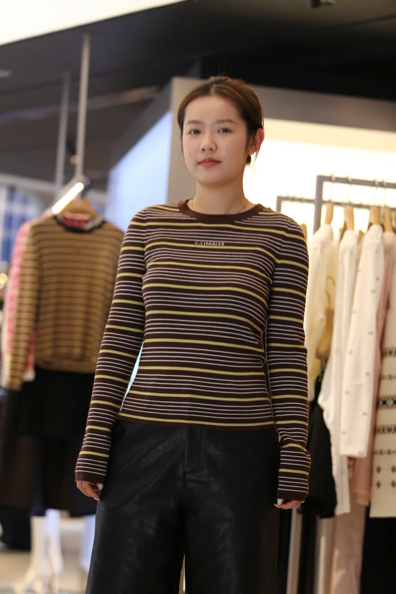  Áo thun dài tay kẻ vàng nâu 