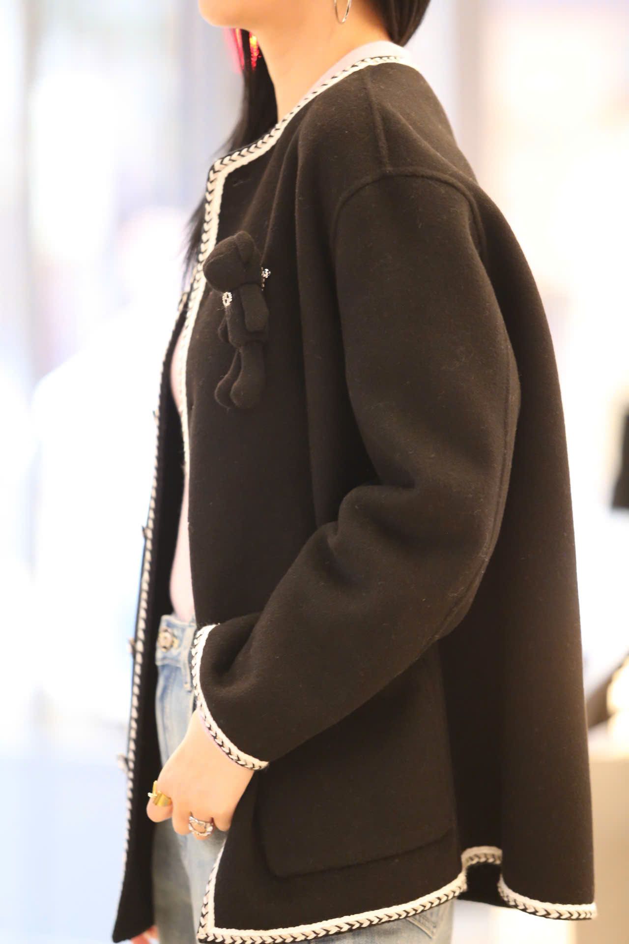  3.Áo khoác dạ Gấu ngực - Xanh đen 