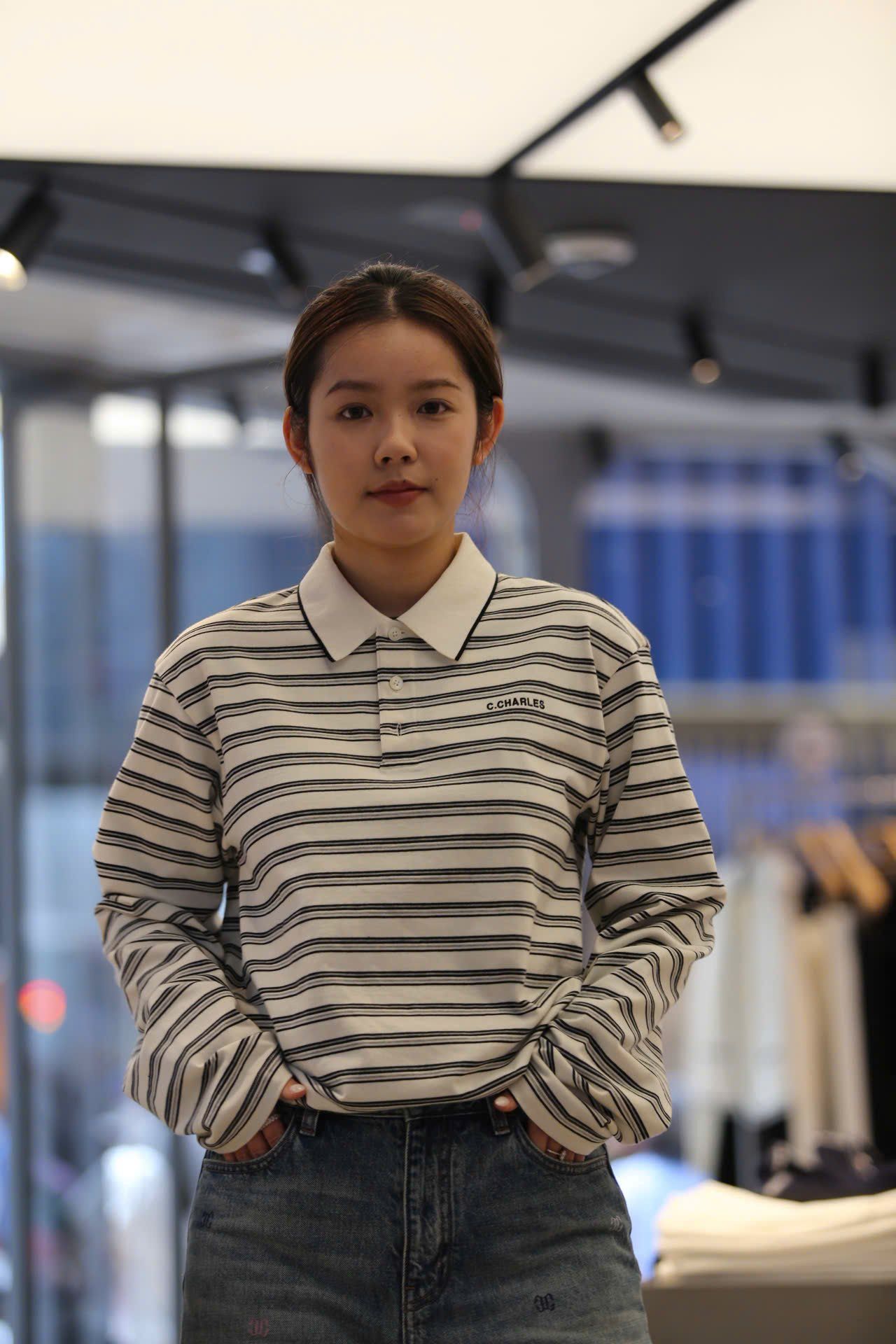  Áo polo cổ trắng, kẻ đen dài tay 