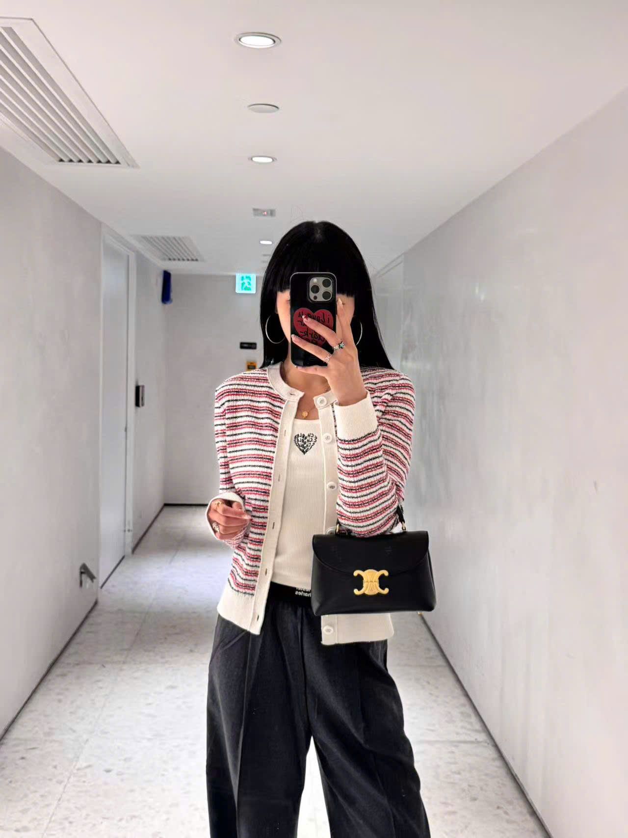  Áo CDG trẳng kẻ đỏ viền trắng 