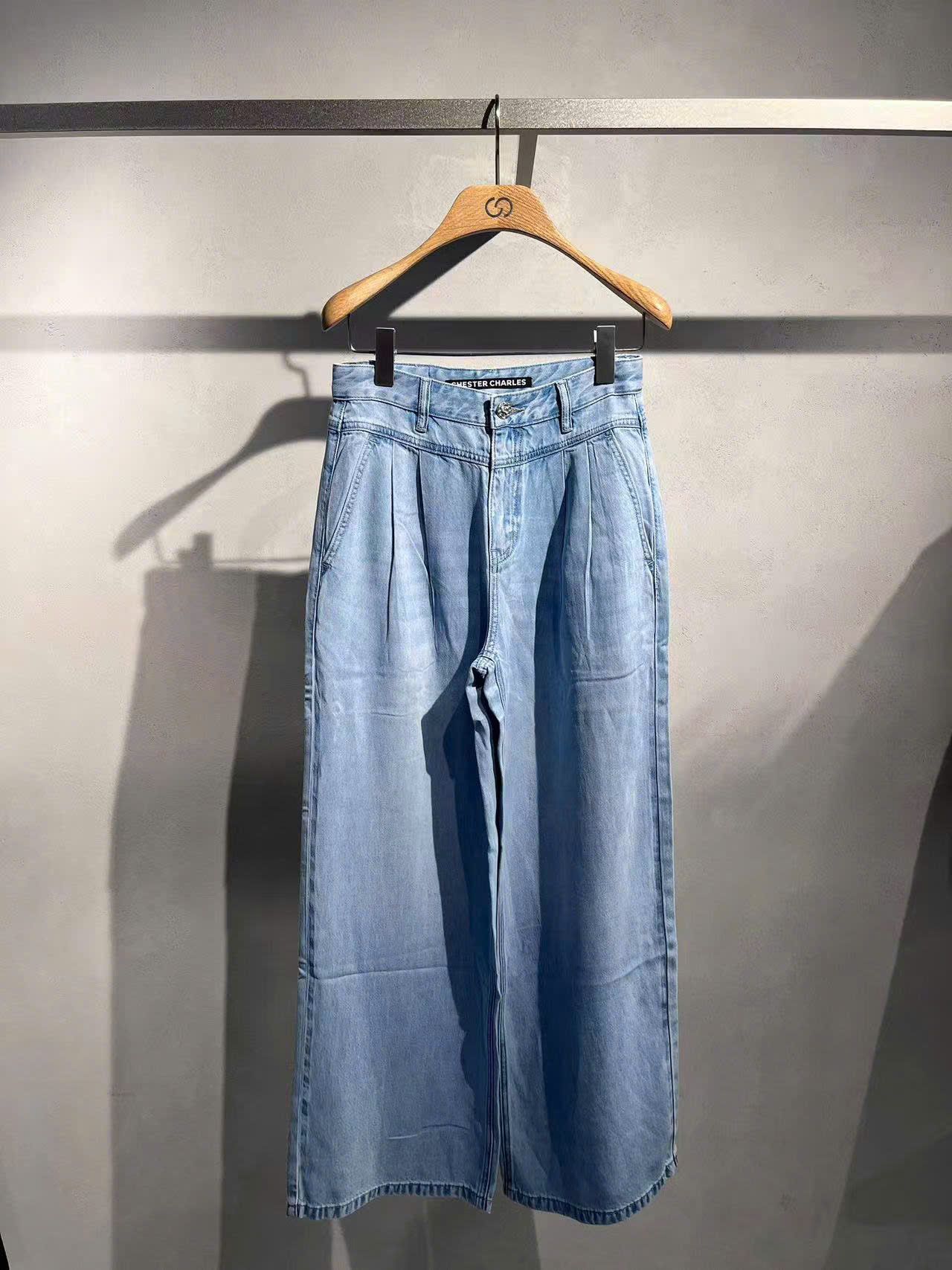  Quần jean giấy xanh logo tròn túi sau 