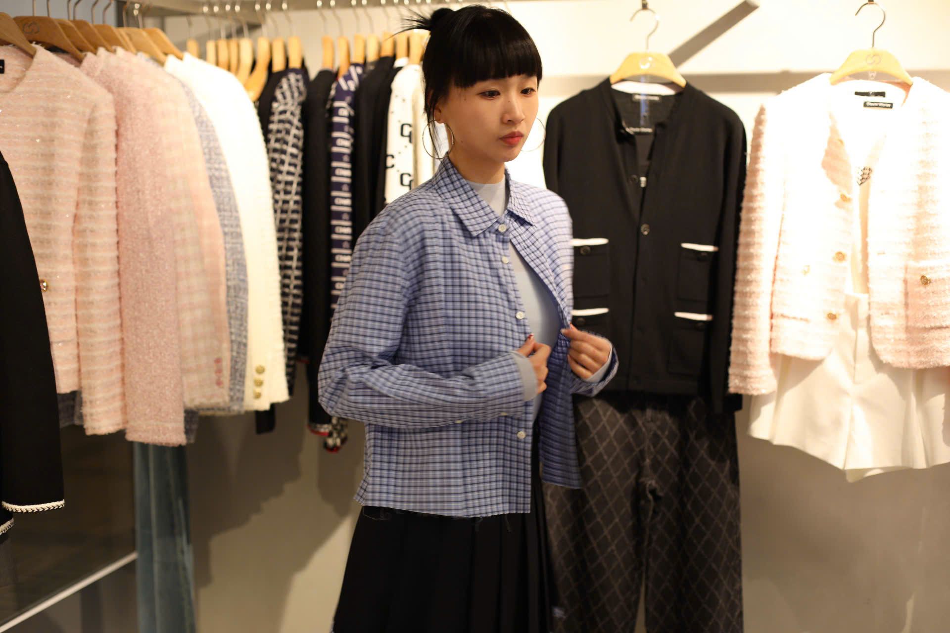  Áo sơ mi dáng ngắn Xanh lam kẻ 