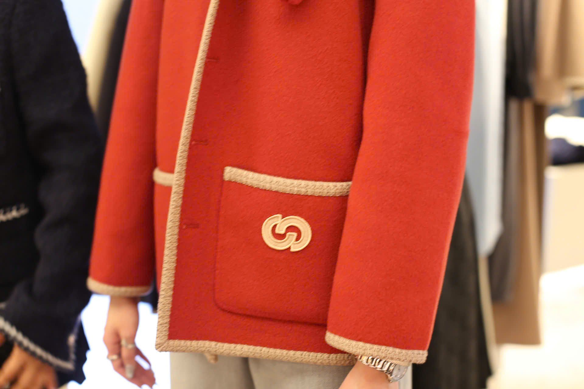  4.Áo khoác dạ Gấu ngực - Đỏ 