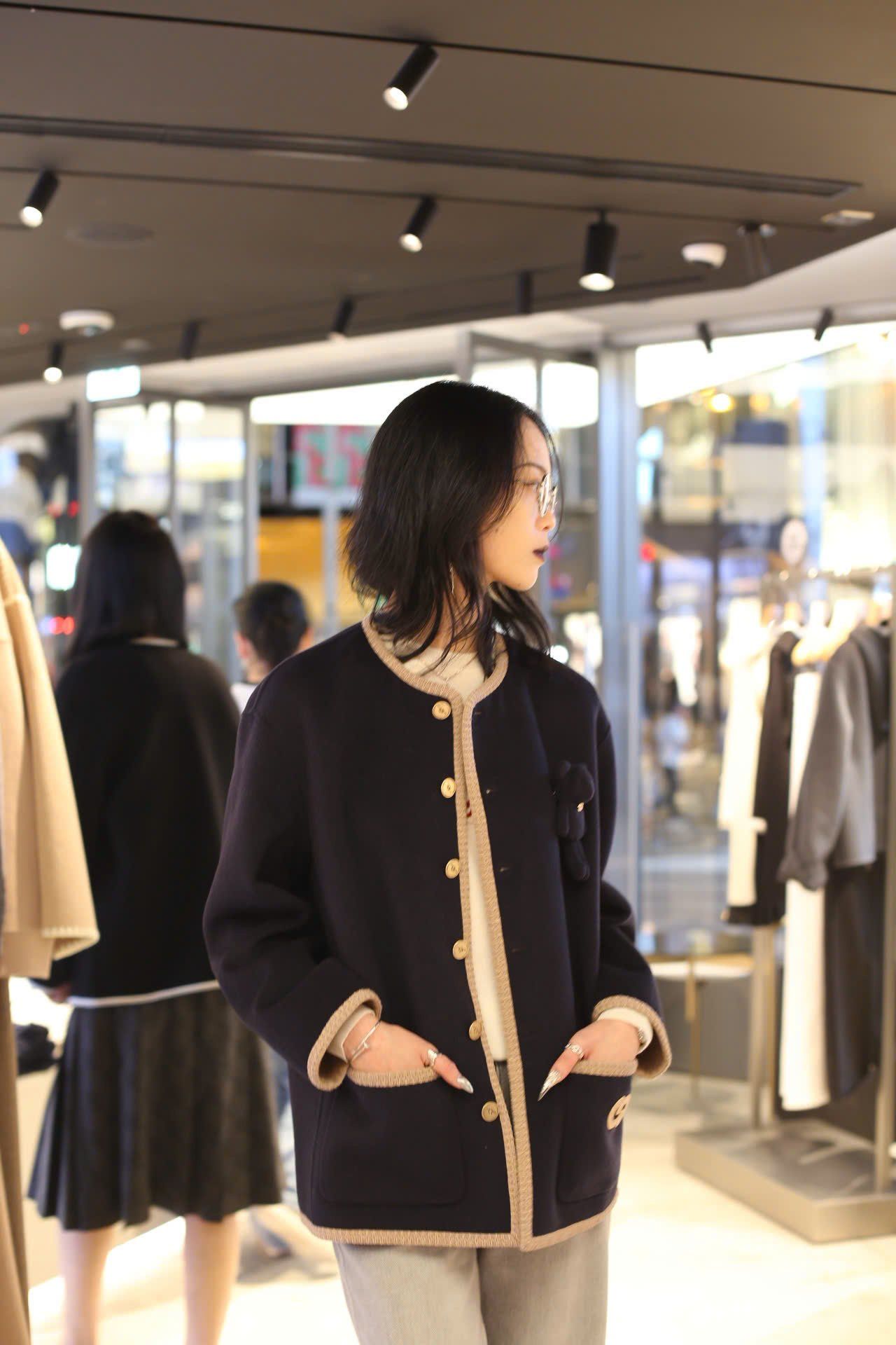  5.Áo khoác dạ Gấu ngực - Navy 