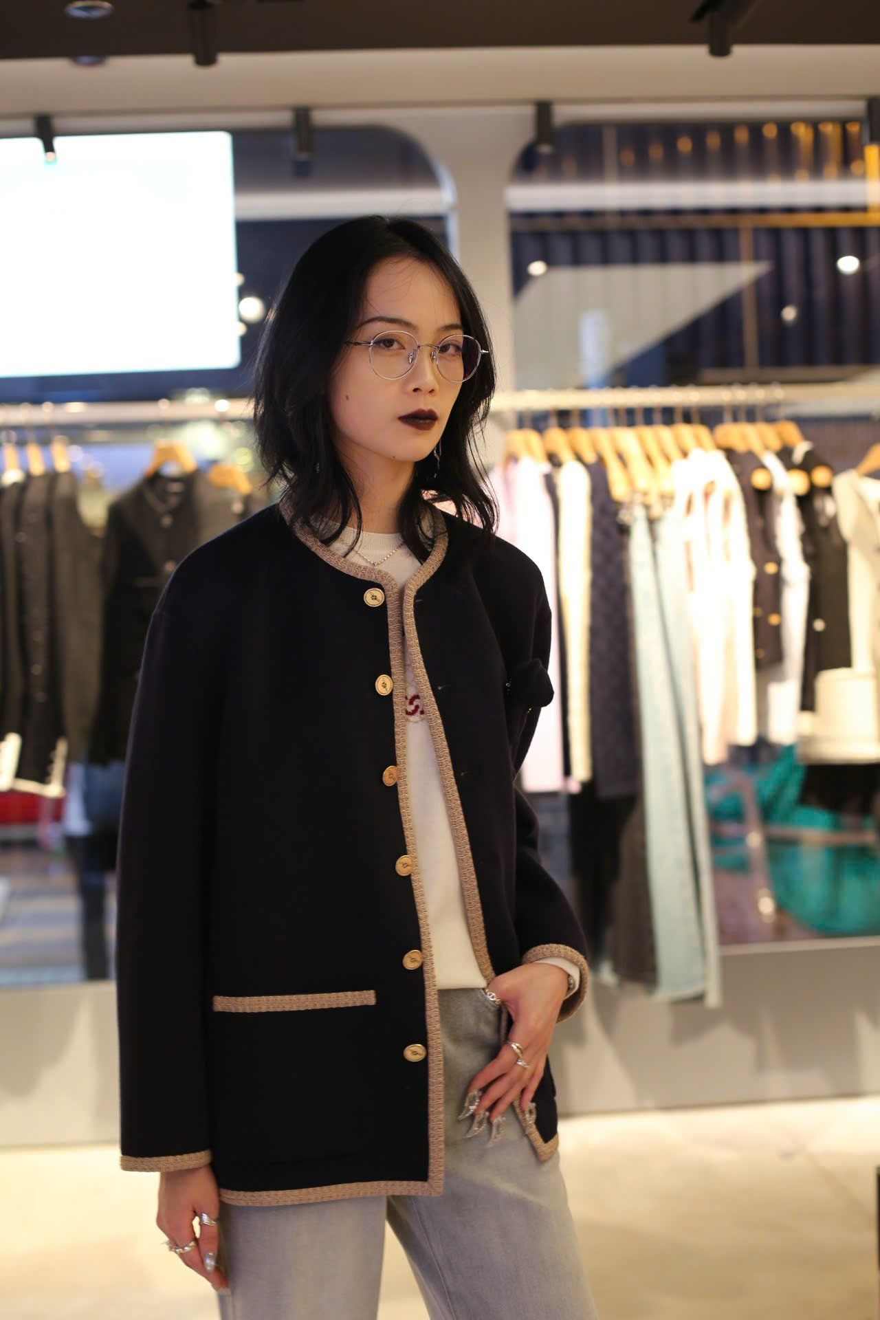  5.Áo khoác dạ Gấu ngực - Navy 