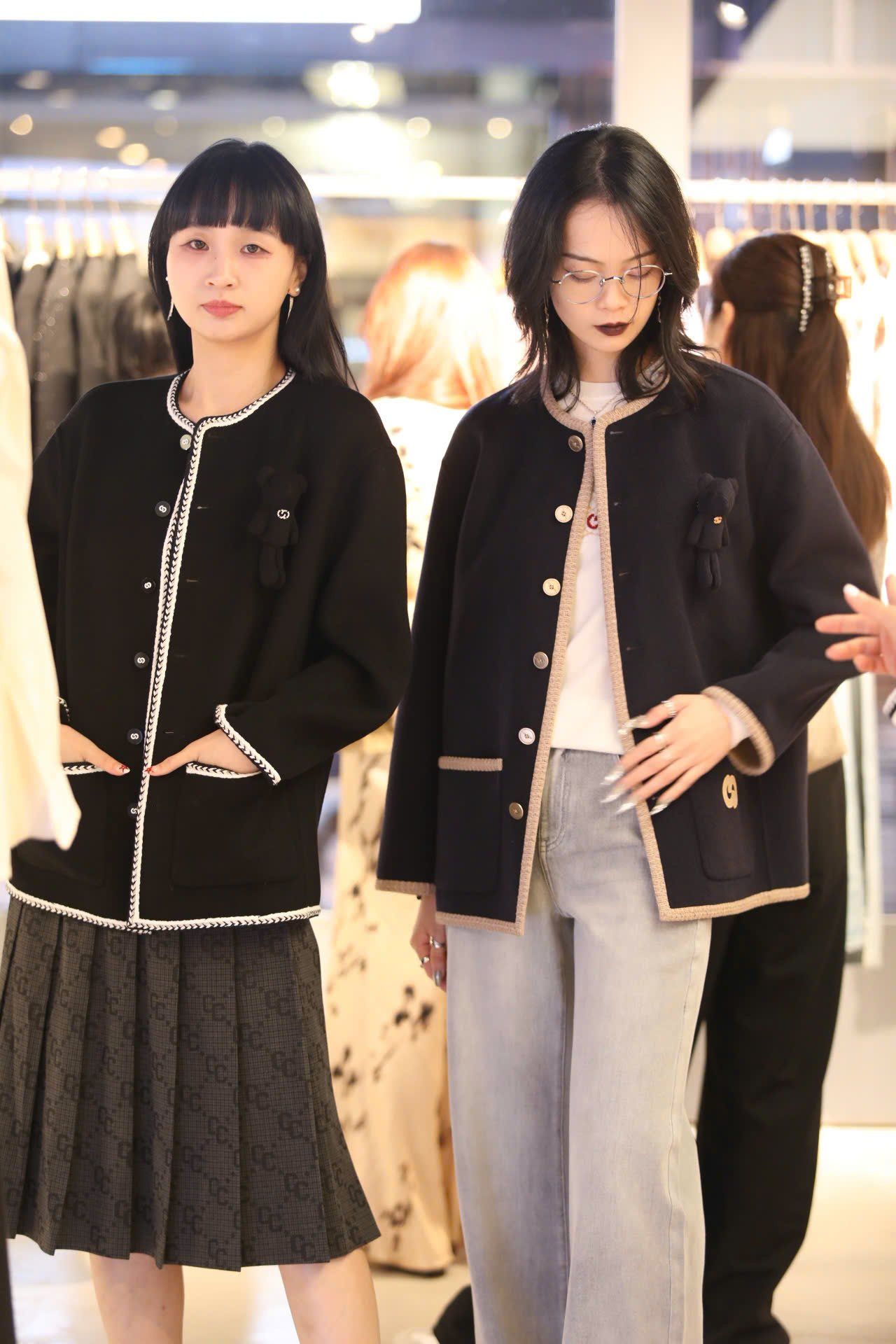  3.Áo khoác dạ Gấu ngực - Xanh đen 