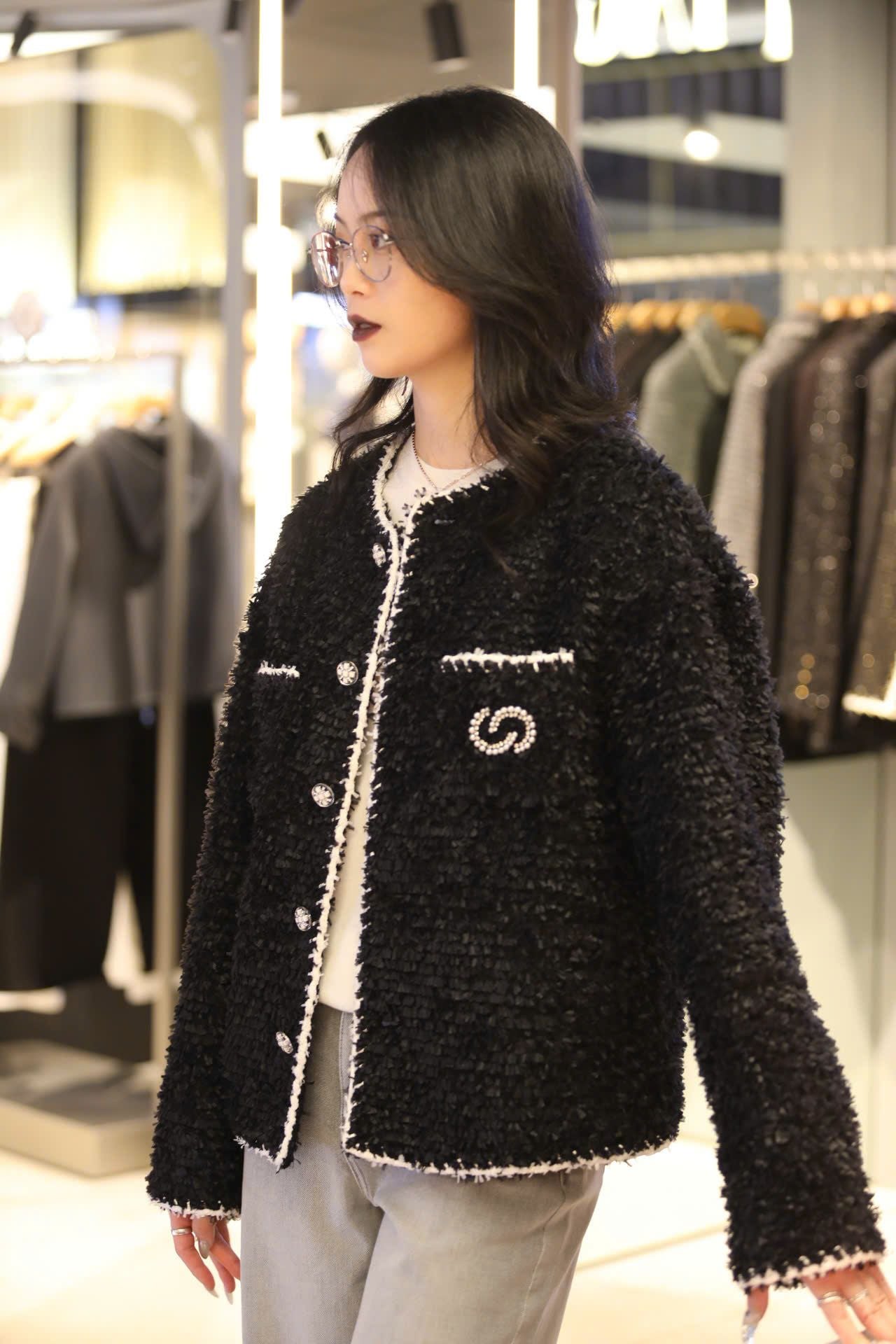  Áo khoác lông logo CC 