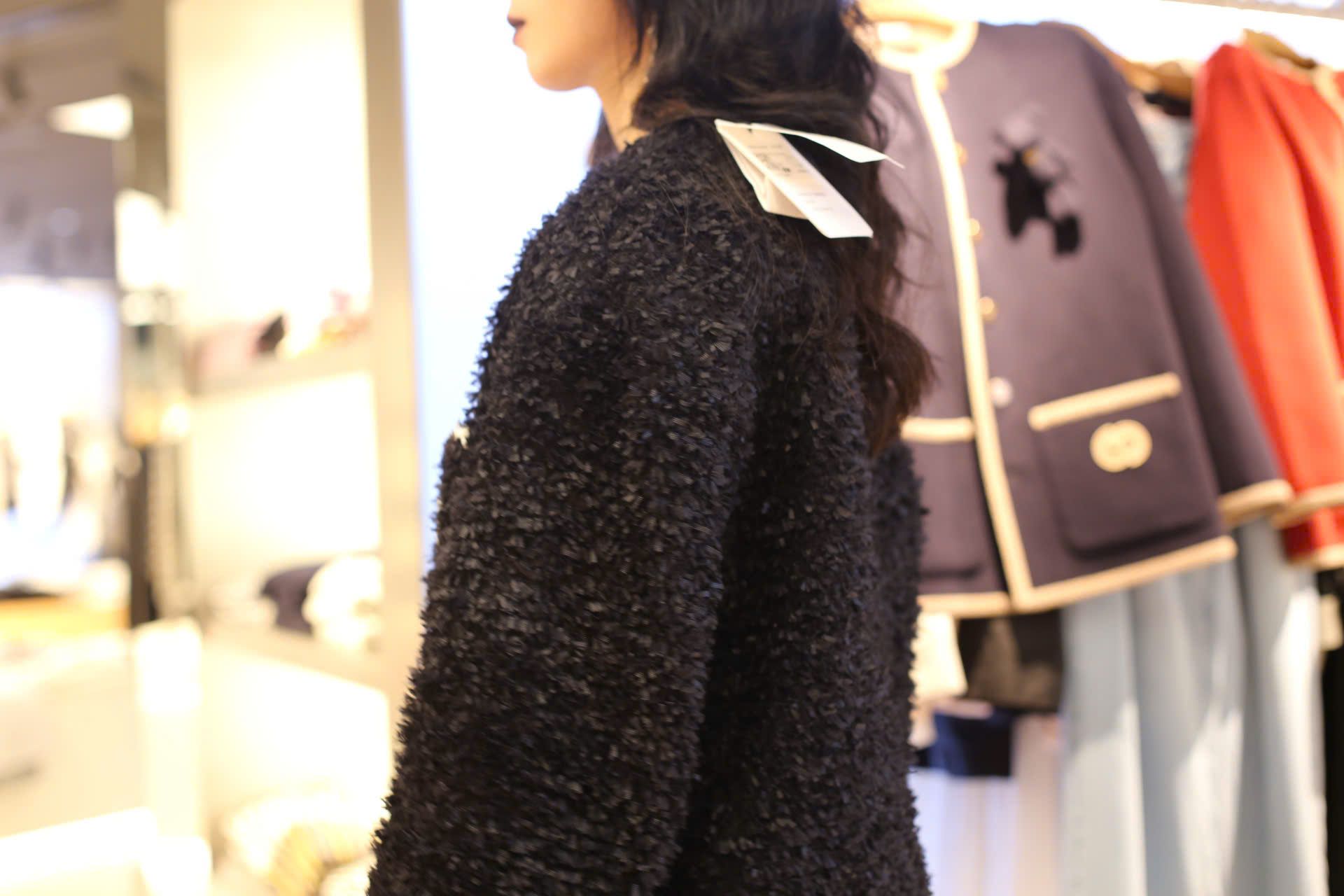  Áo khoác lông logo CC 