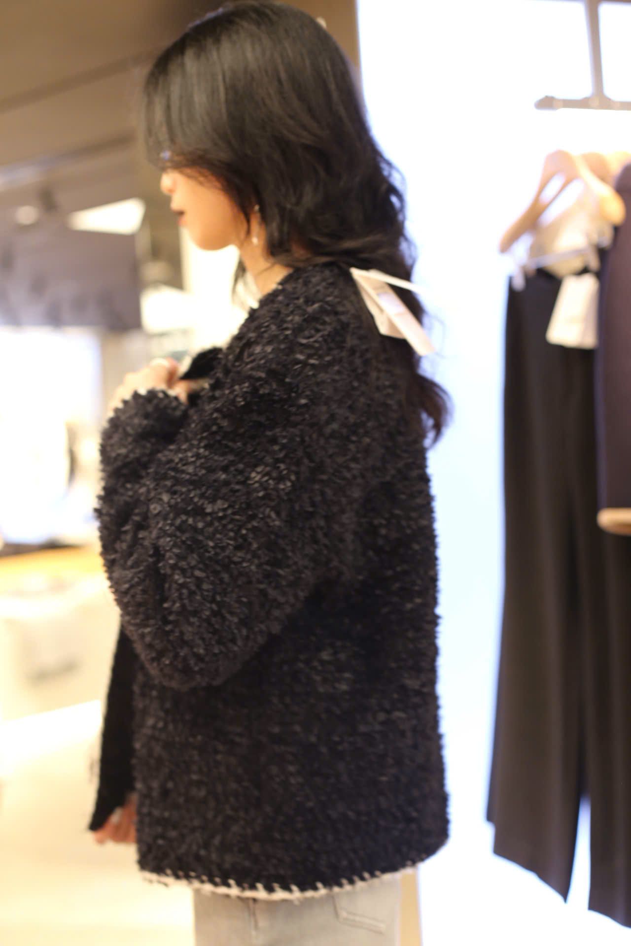  Áo khoác lông logo CC 