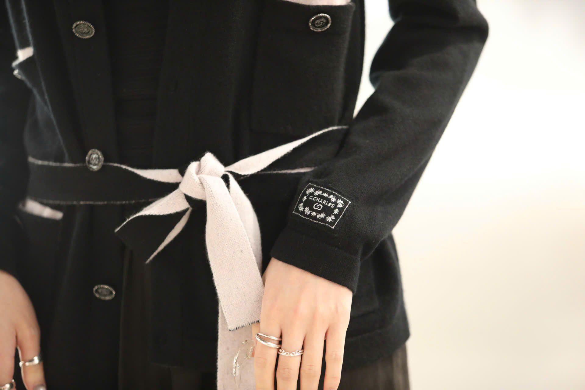  Áo CDG đen 4 túi kèm dây đai 