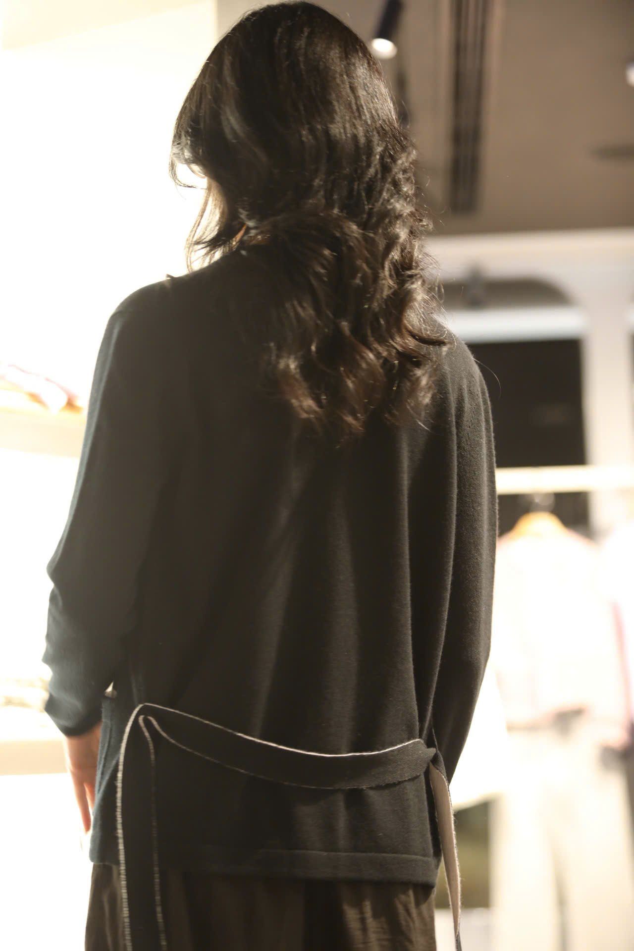  Áo CDG đen 4 túi kèm dây đai 