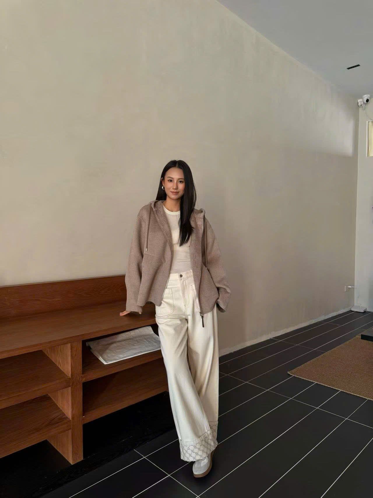  Áo dạ ép Nâu có mũ lót full logo 