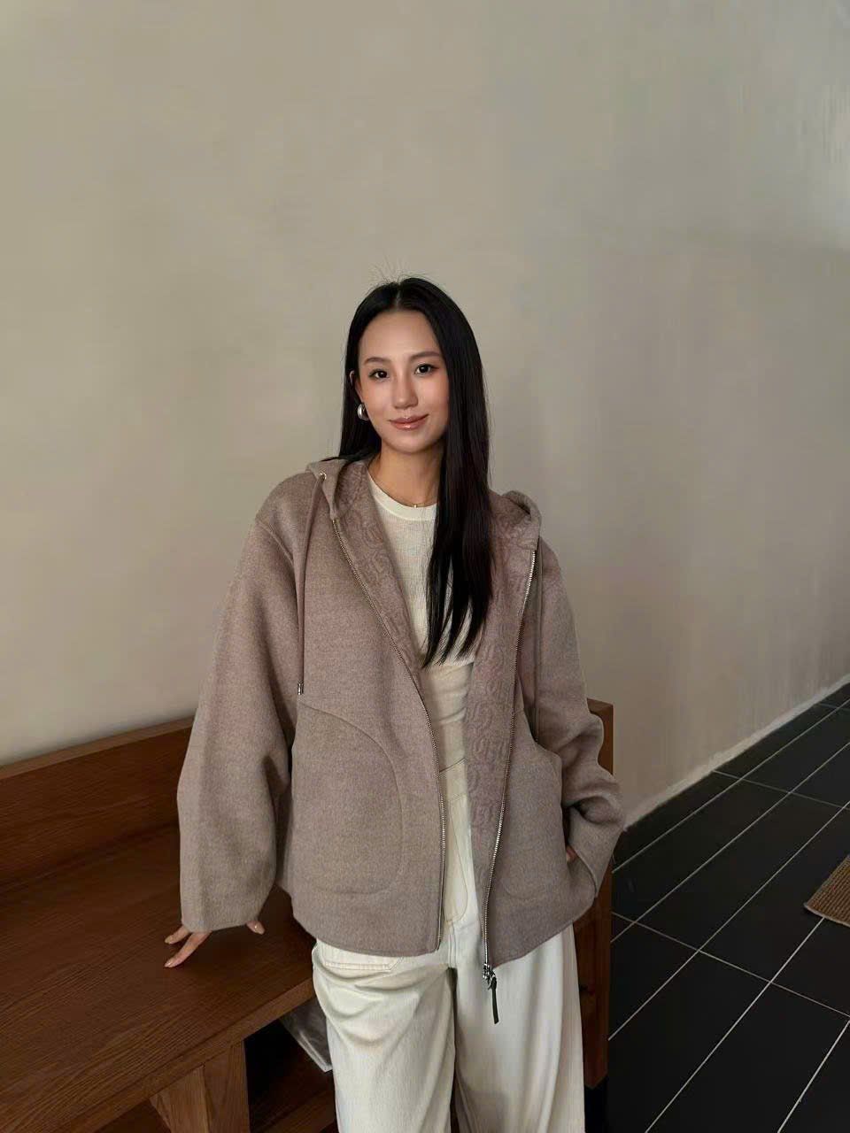  Áo dạ ép Nâu có mũ lót full logo 