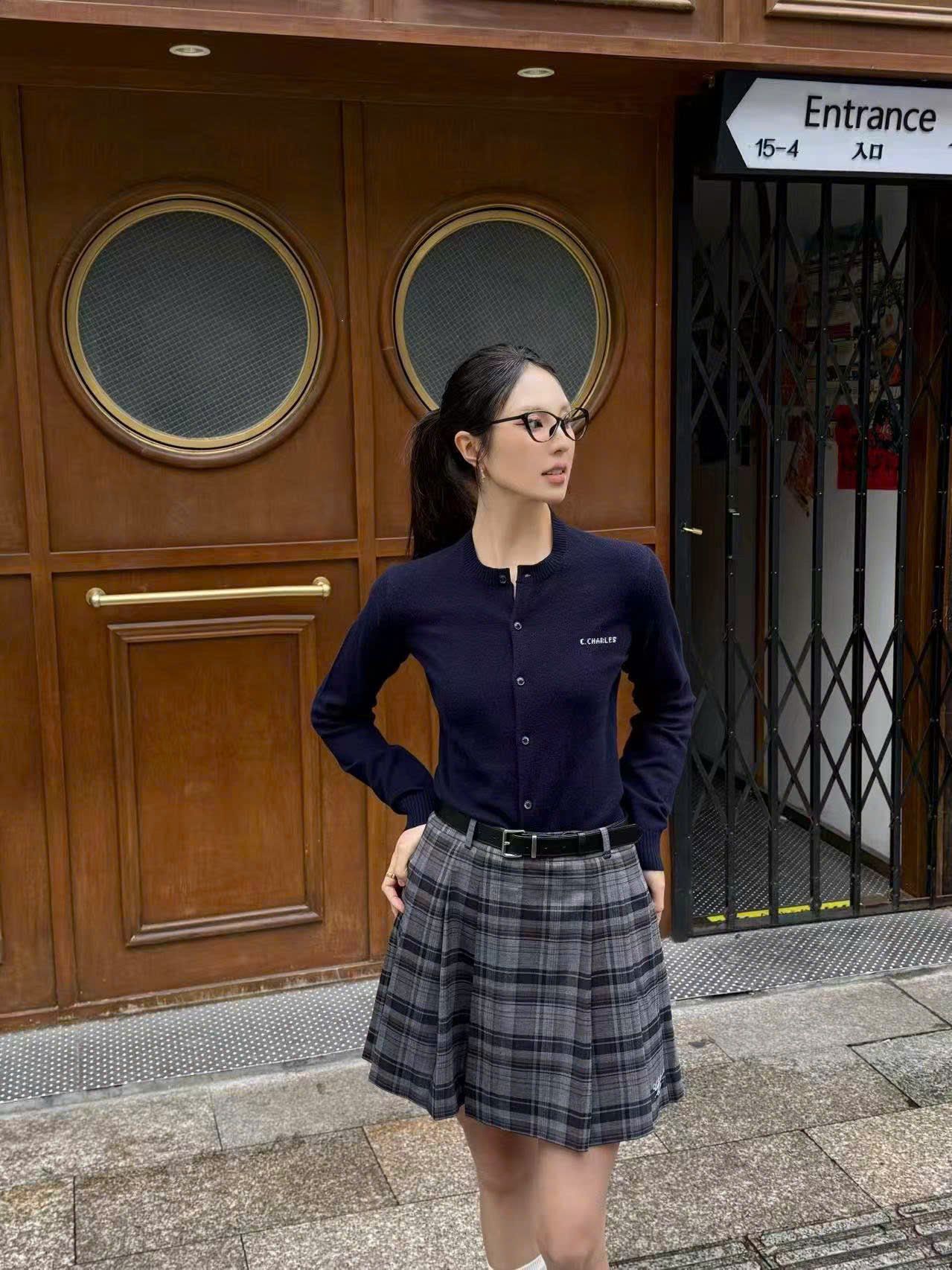  Áo CGD xanh navy Cashmere 