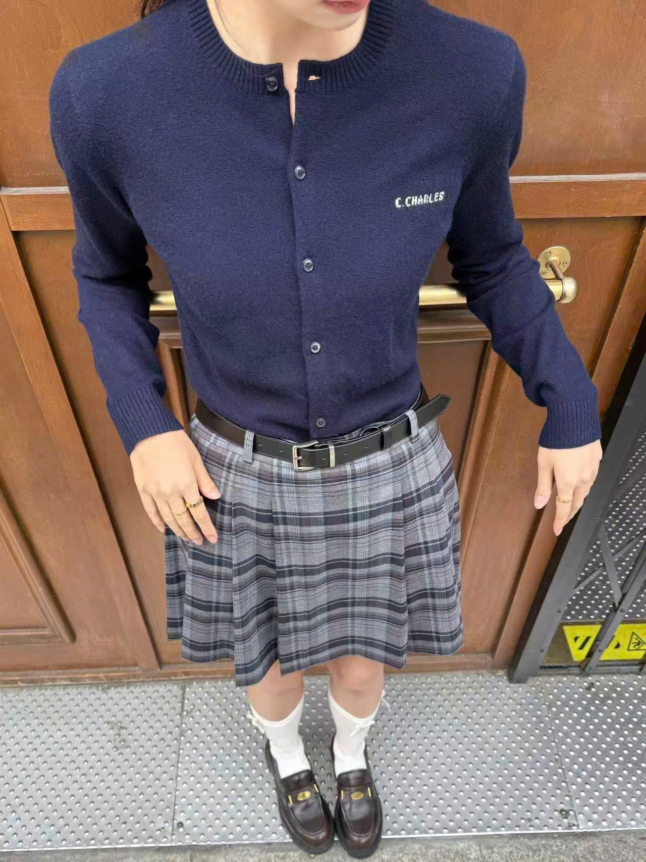  Áo CGD xanh navy Cashmere 