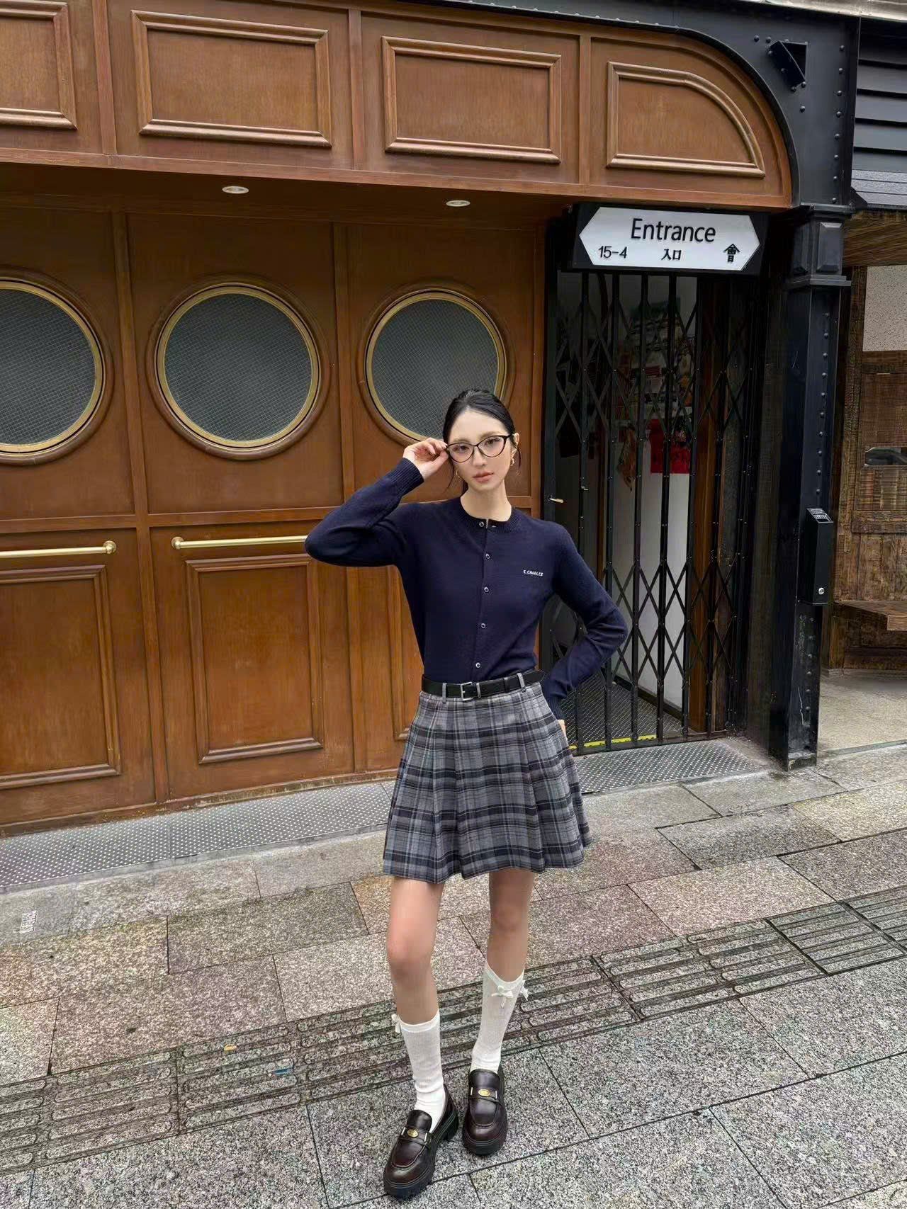  Áo CGD xanh navy Cashmere 