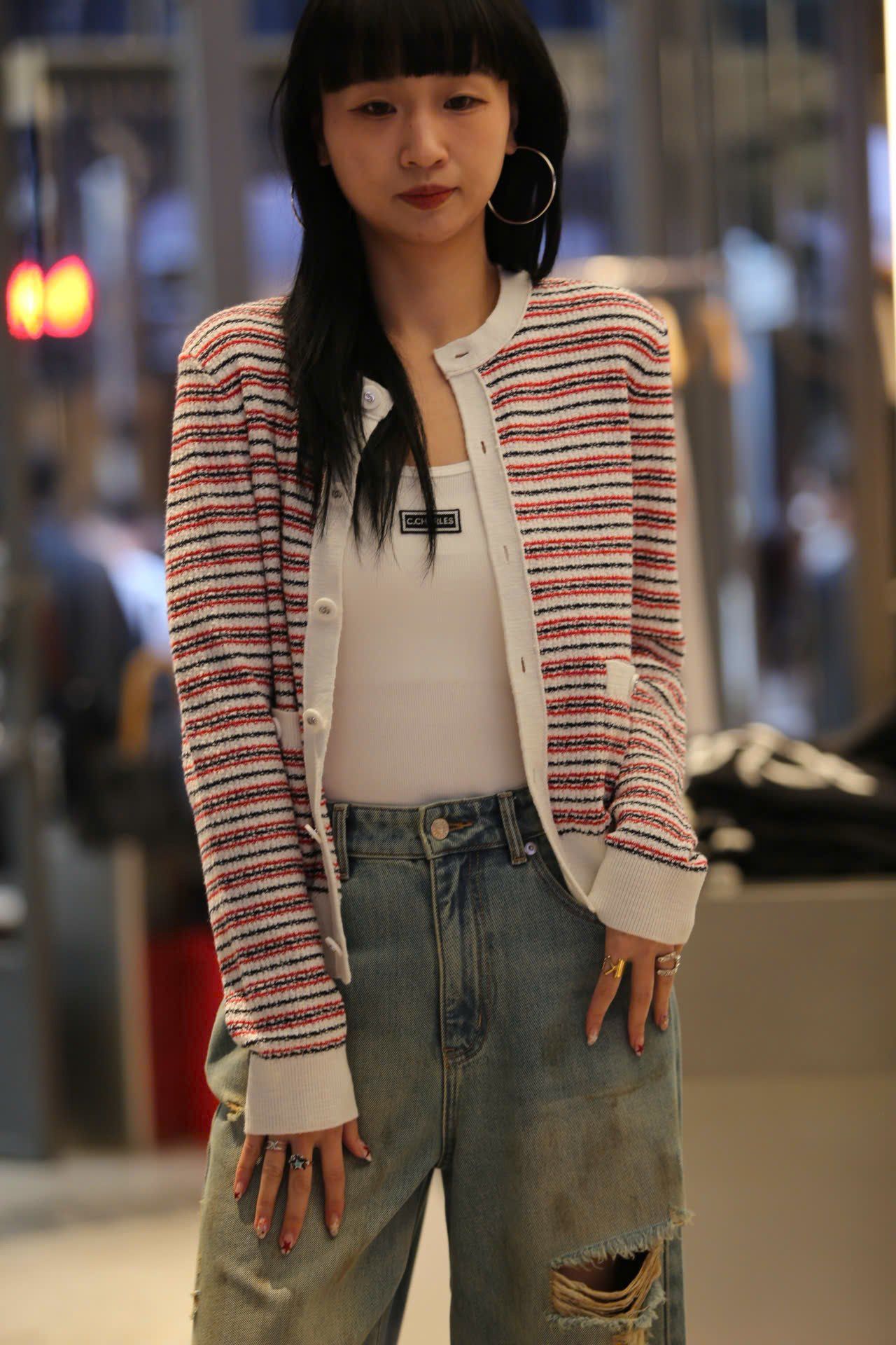  Quần jean rách gối ss25 