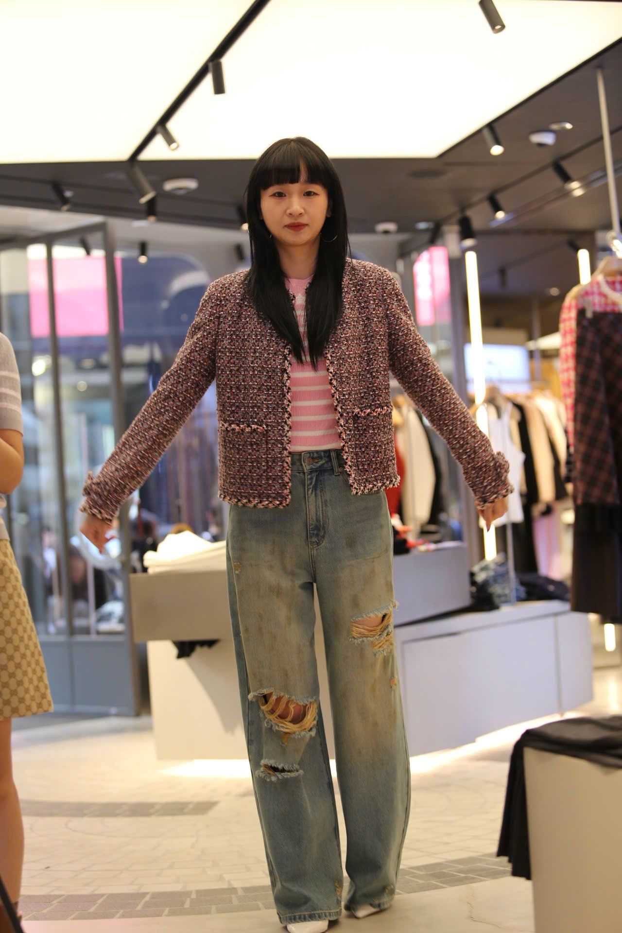  Quần jean rách gối ss25 