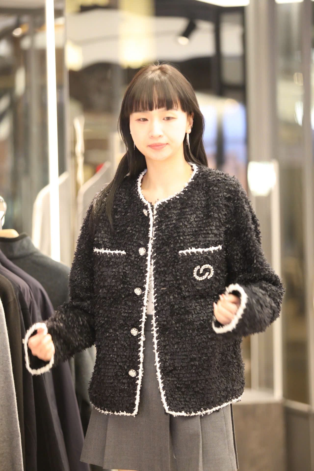  Áo khoác lông logo CC 