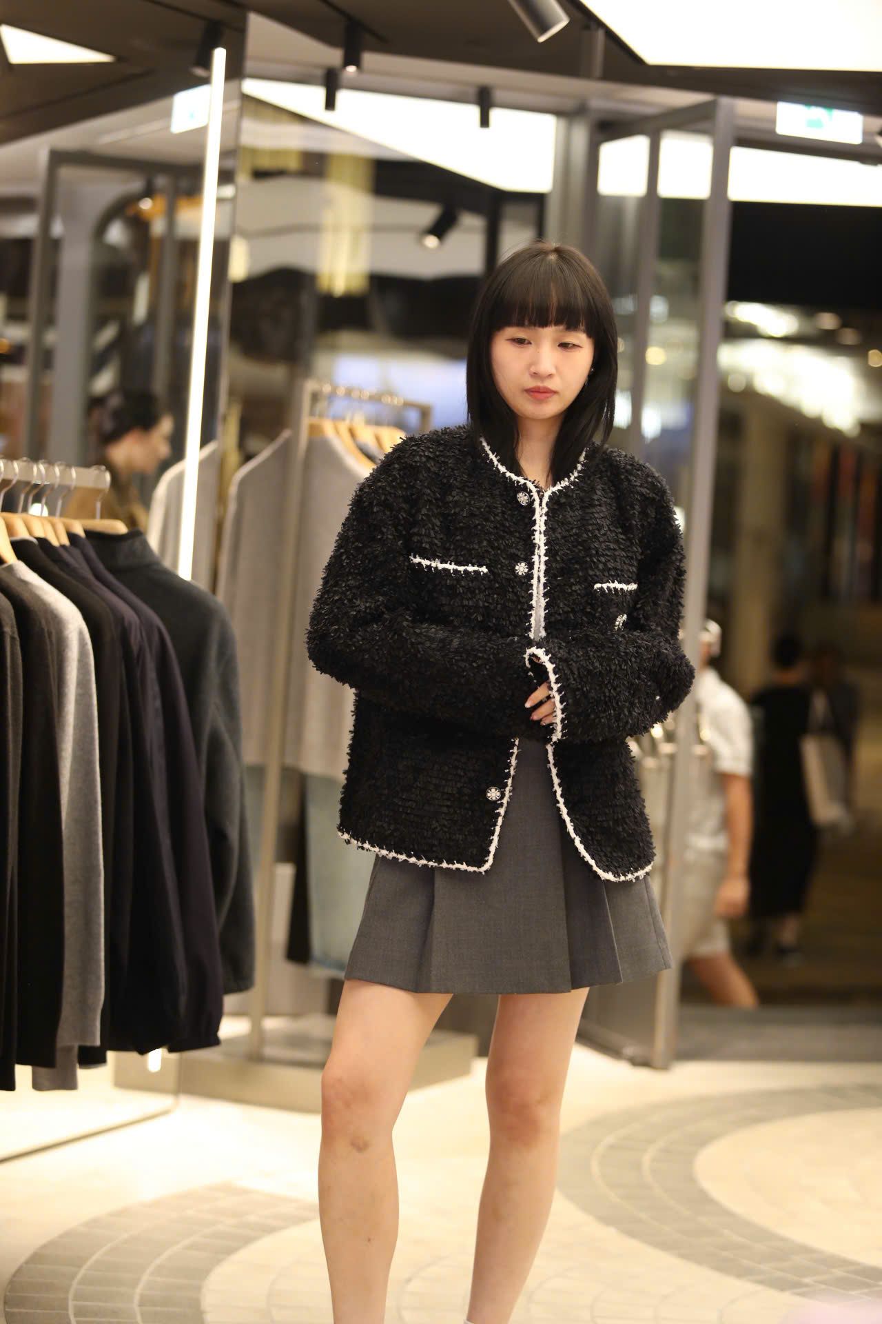  Áo khoác lông logo CC 