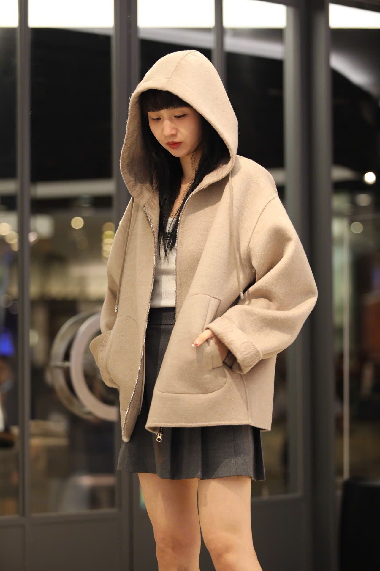  Áo dạ ép Nâu có mũ lót full logo 