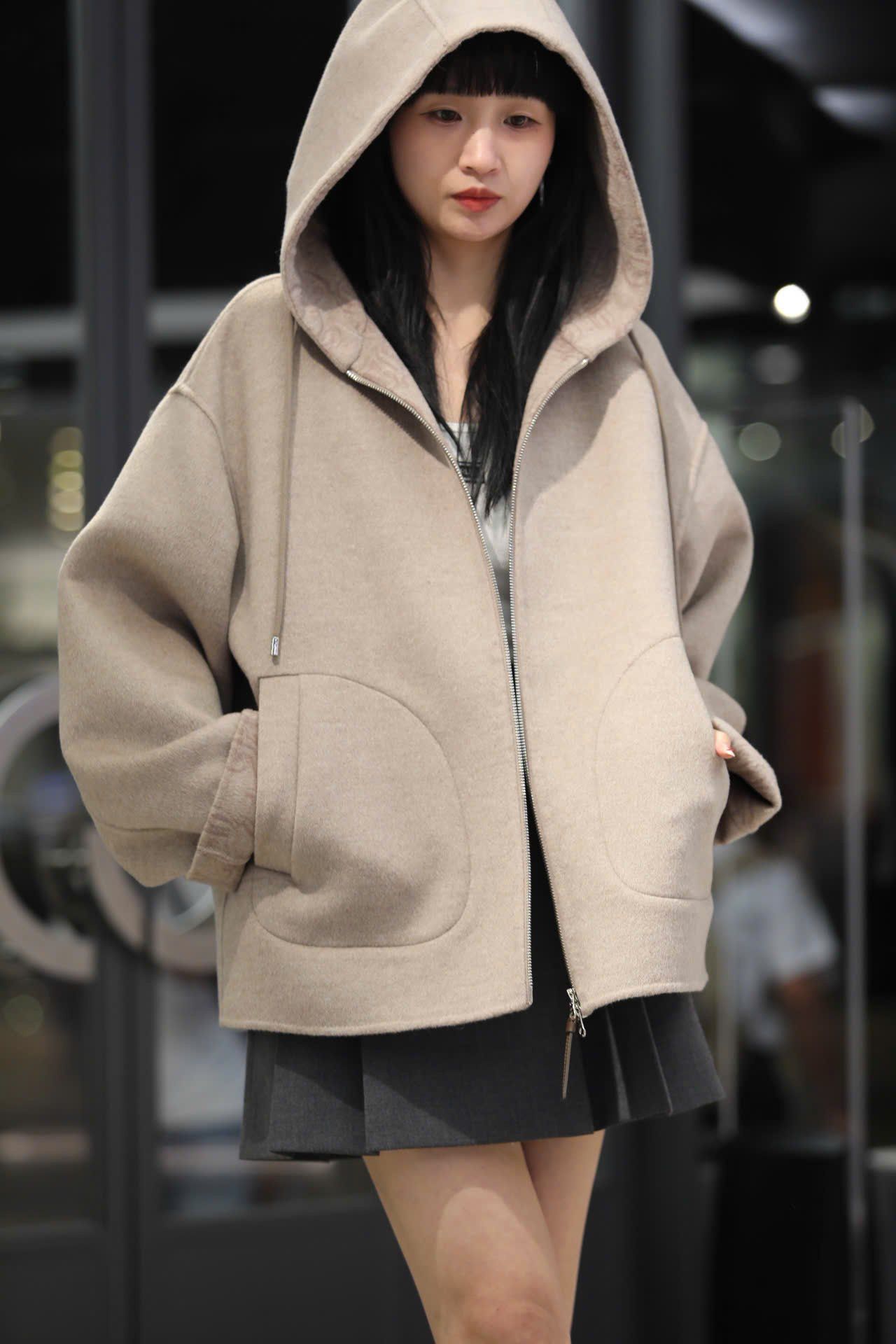  Áo dạ ép Nâu có mũ lót full logo 