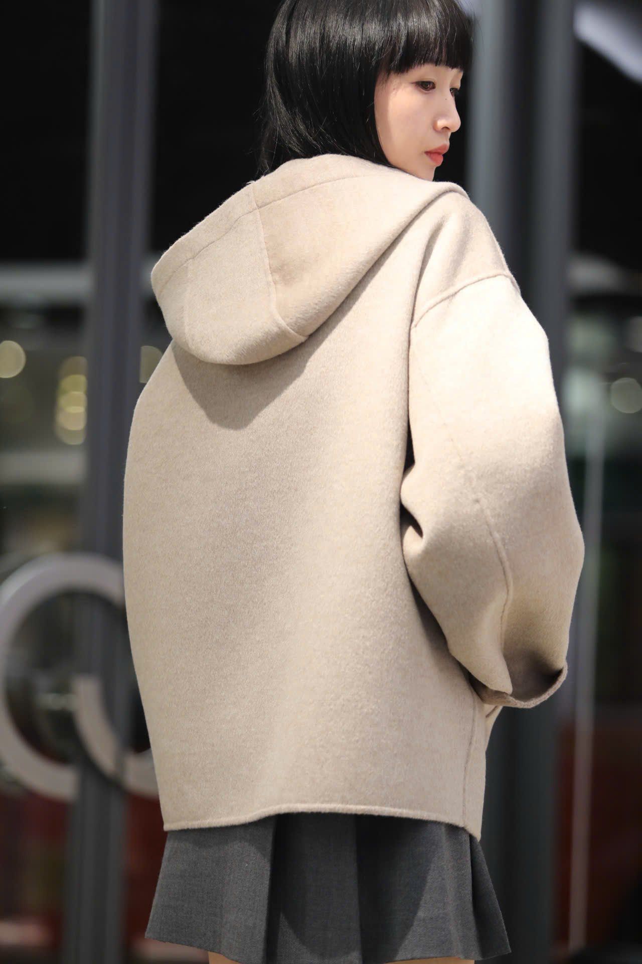  Áo dạ ép Nâu có mũ lót full logo 