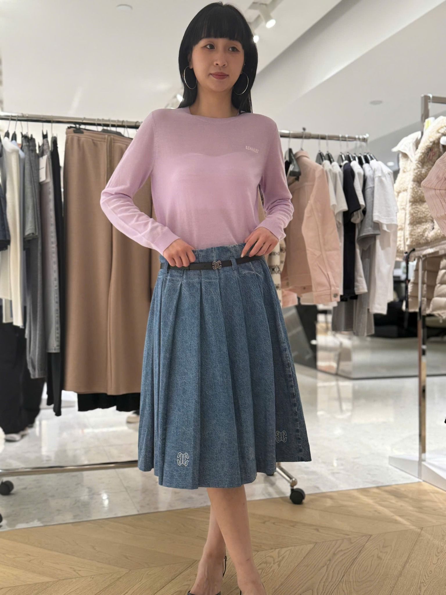  Chân váy dài jean, logo gấu kèm Belt da 