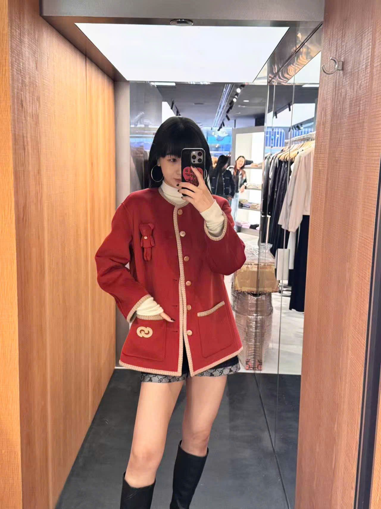  4.Áo khoác dạ Gấu ngực - Đỏ 