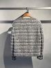  Áo Tweed ghi xám kẻ trắng 