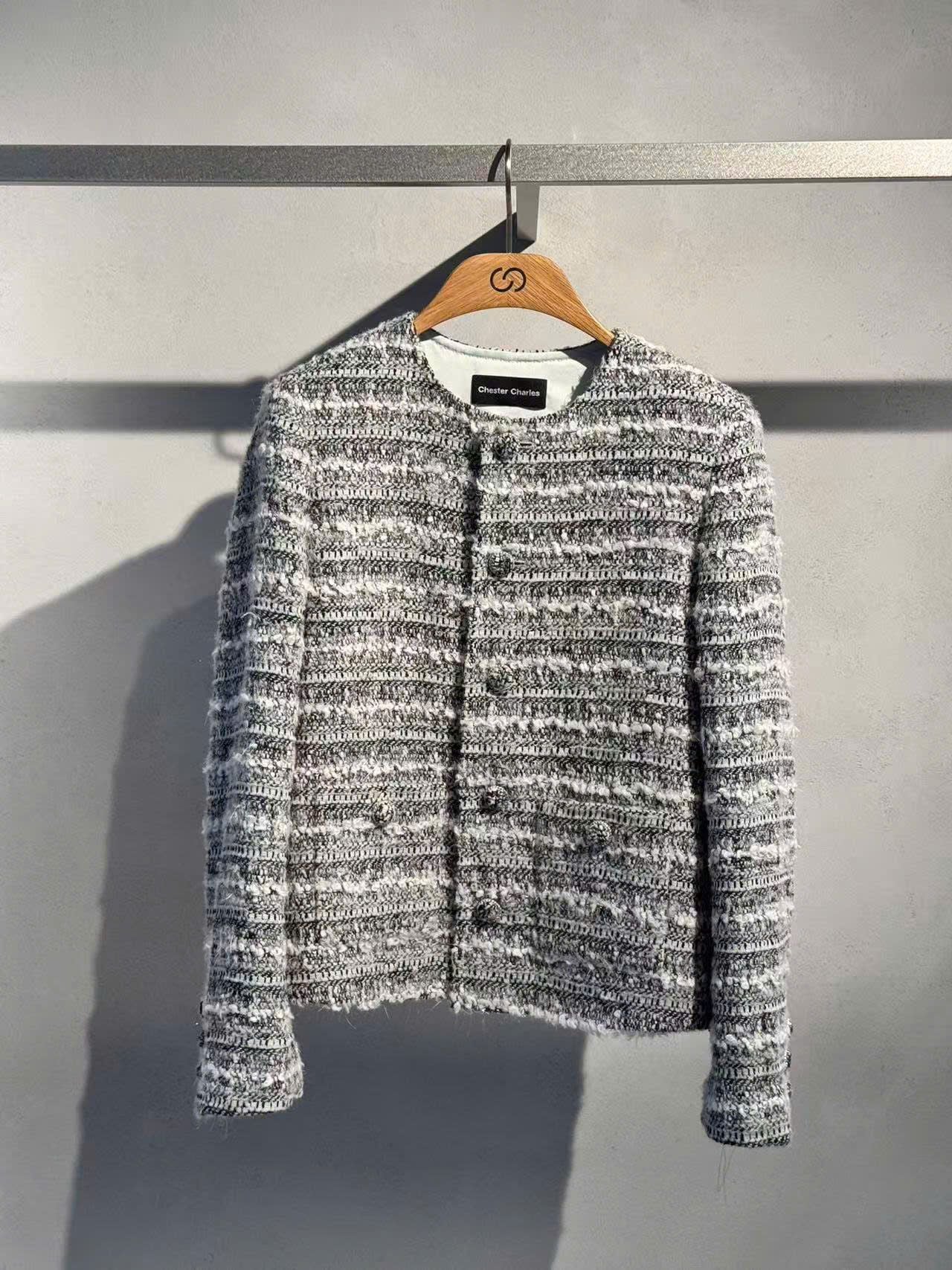  Áo Tweed ghi xám kẻ trắng 