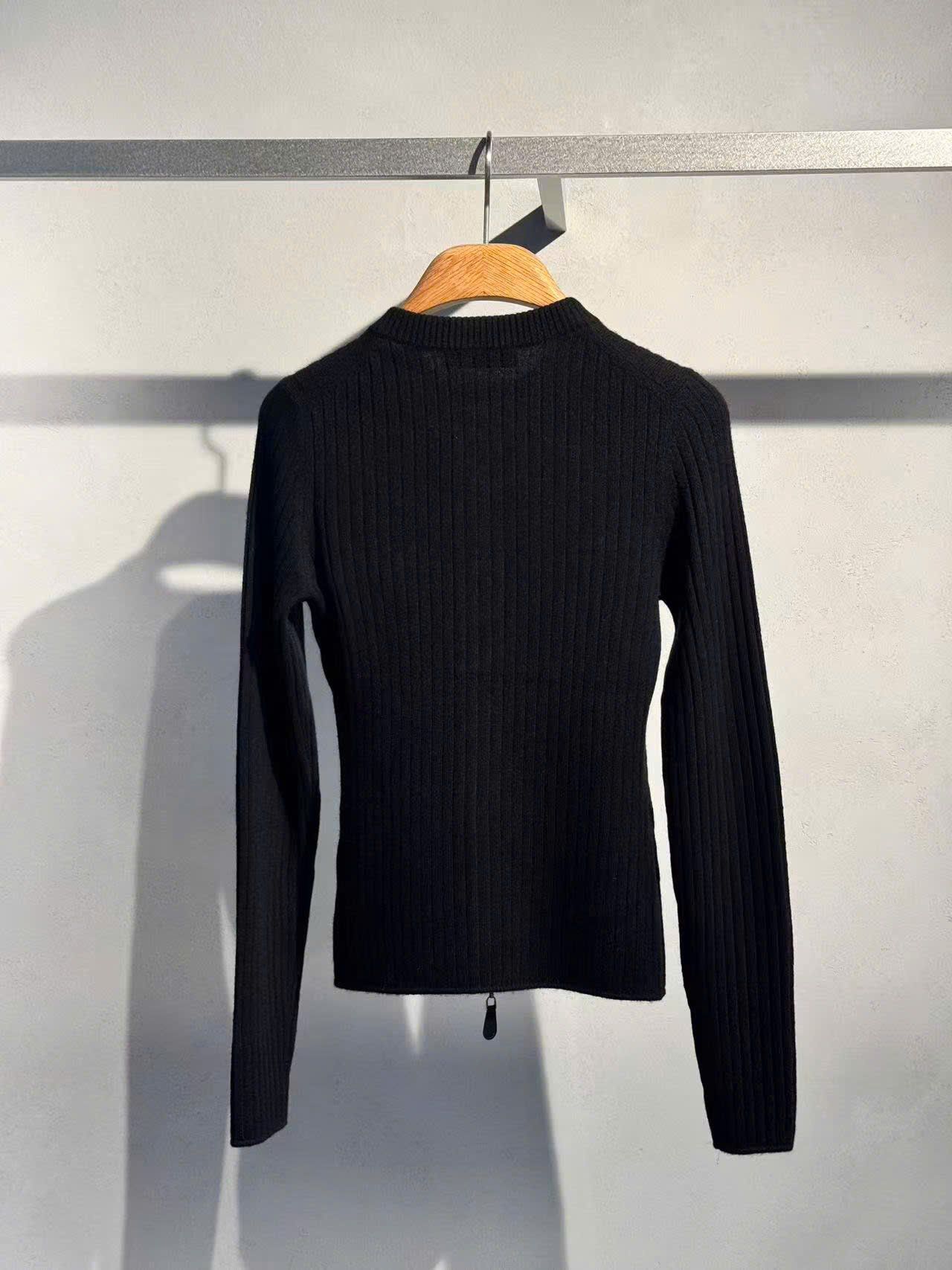  Áo khoác đen khóa Zip 2 chiều 