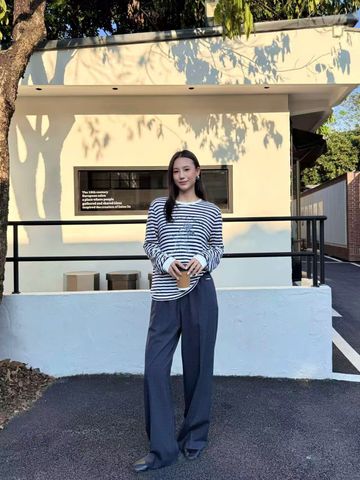  Quần vải xám đậm cạp chun, chữ dưới cạp 