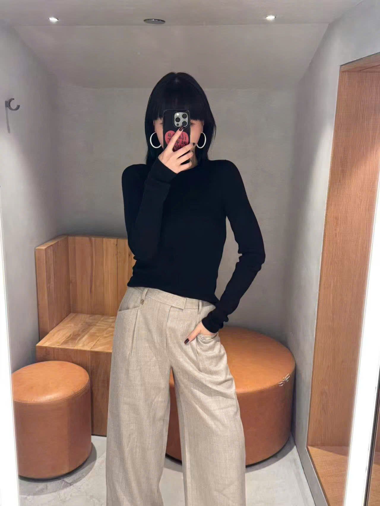  Quần vải màu beige new ss 