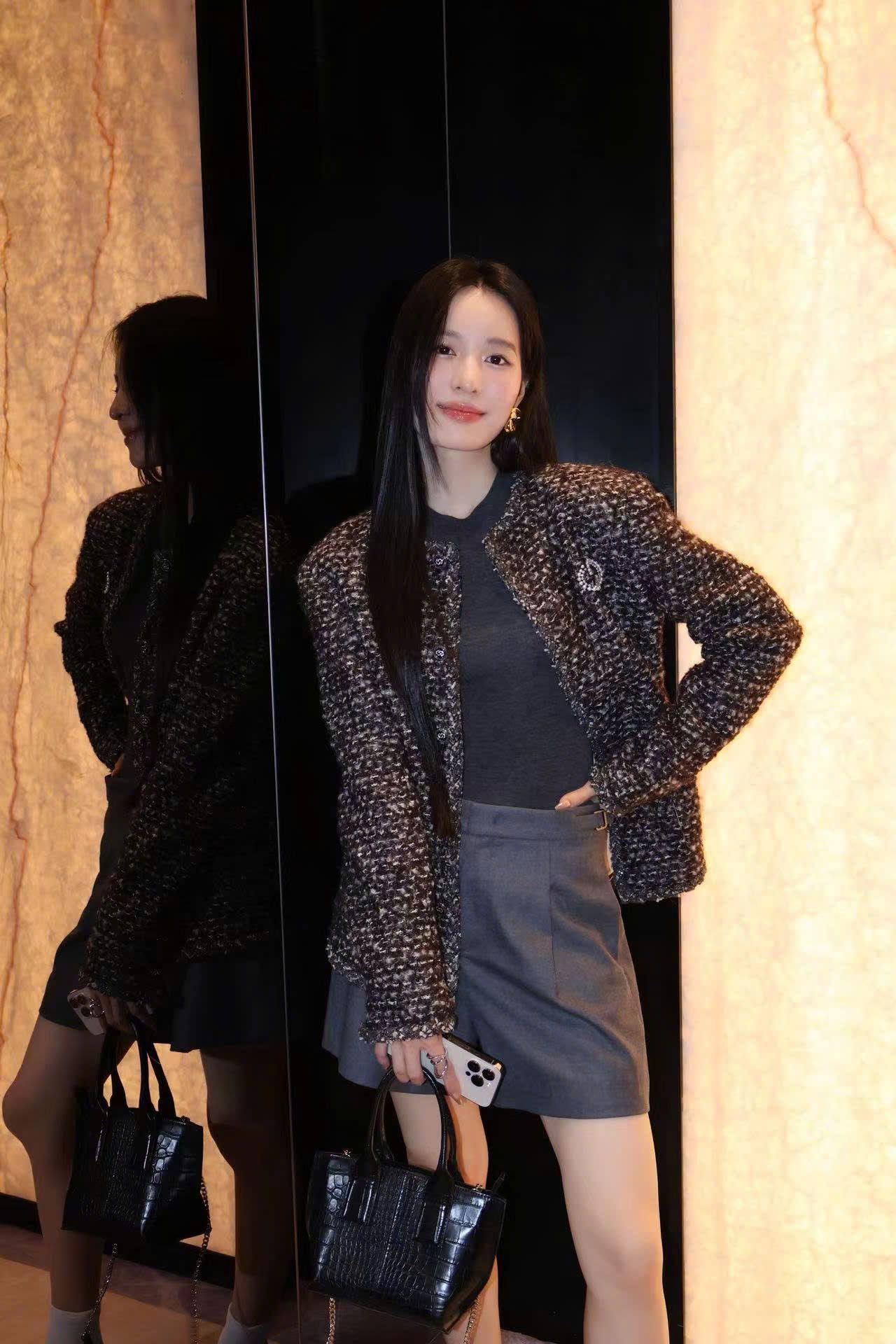  Áo tweed nâu cacao logo 1 bên 