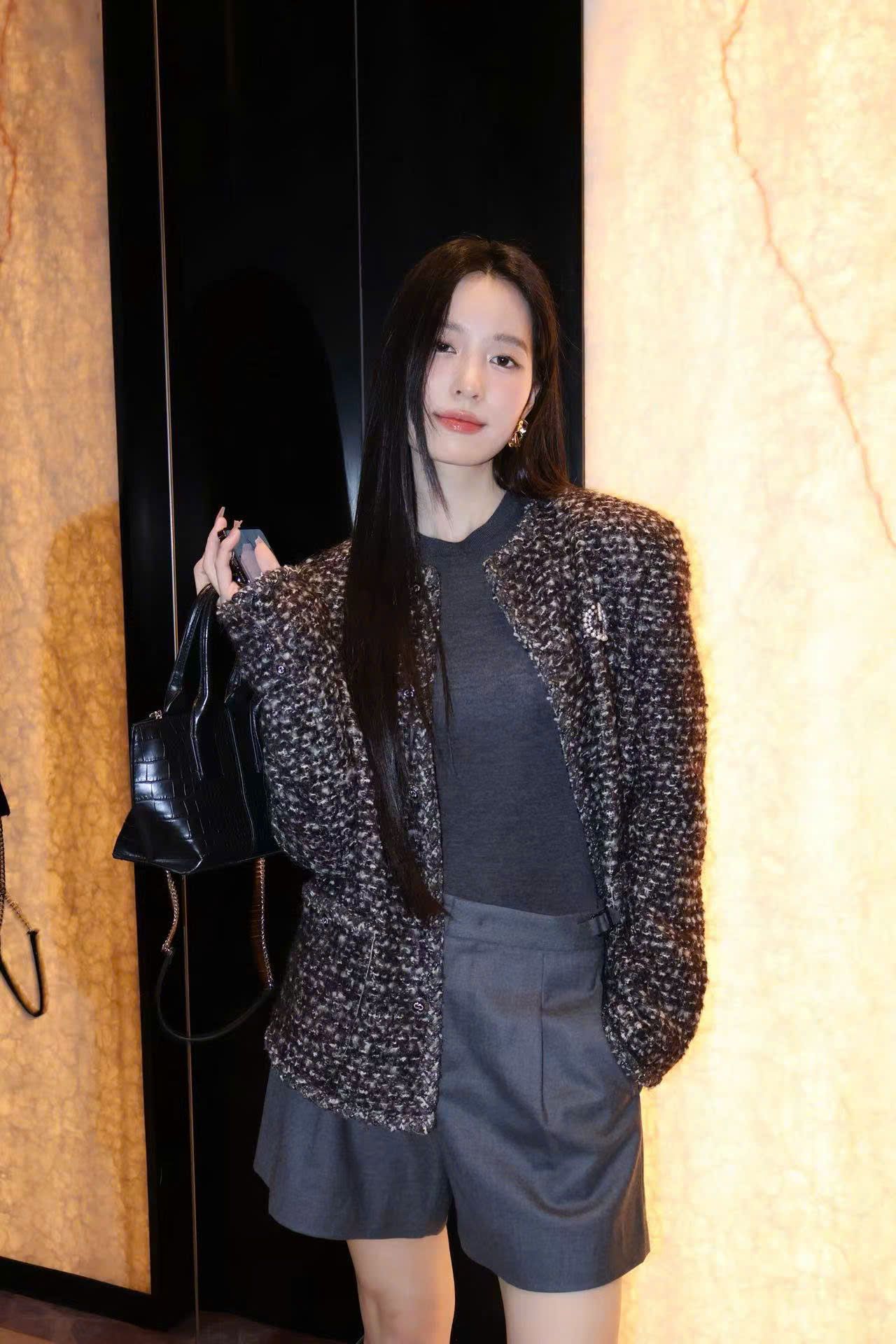  Áo tweed nâu cacao logo 1 bên 