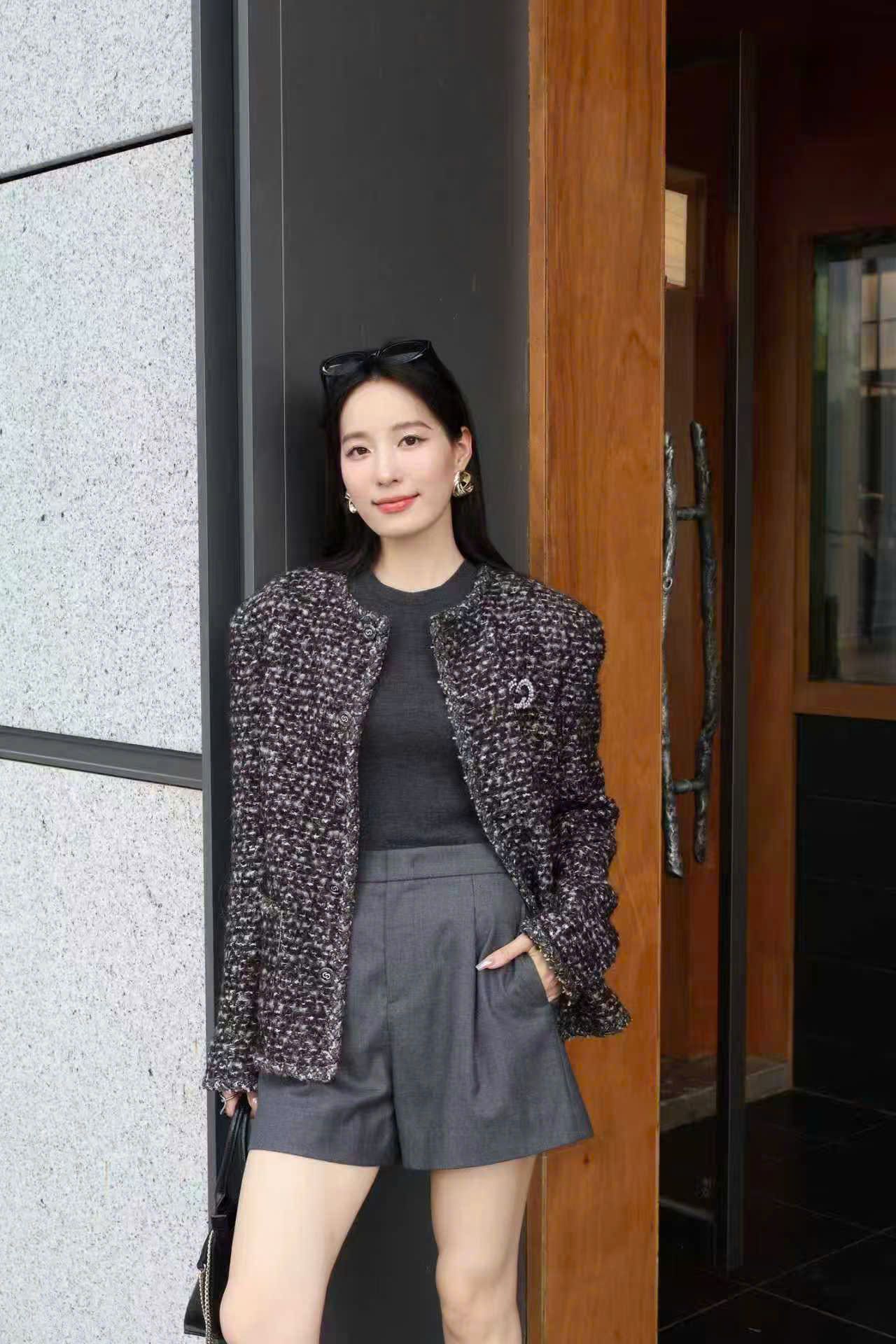  Áo tweed nâu cacao logo 1 bên 