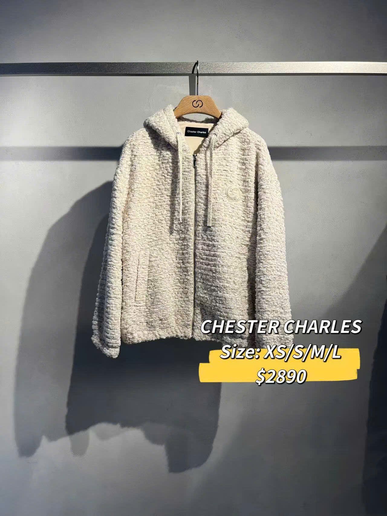  Áo khoác trắng lông có mũ 