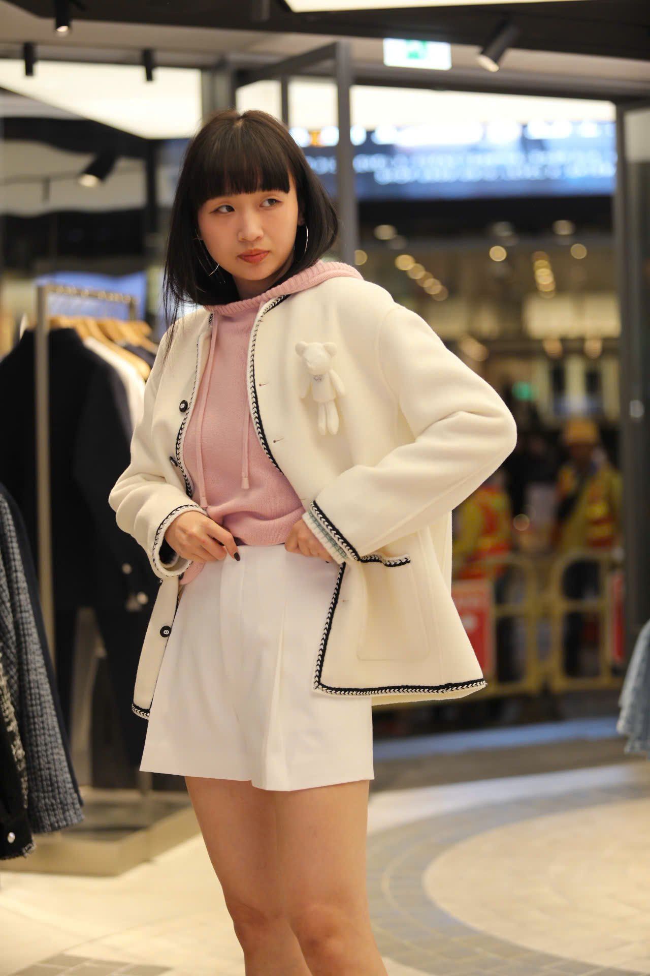  Áo len hồng dài tay có mũ viền xanh 