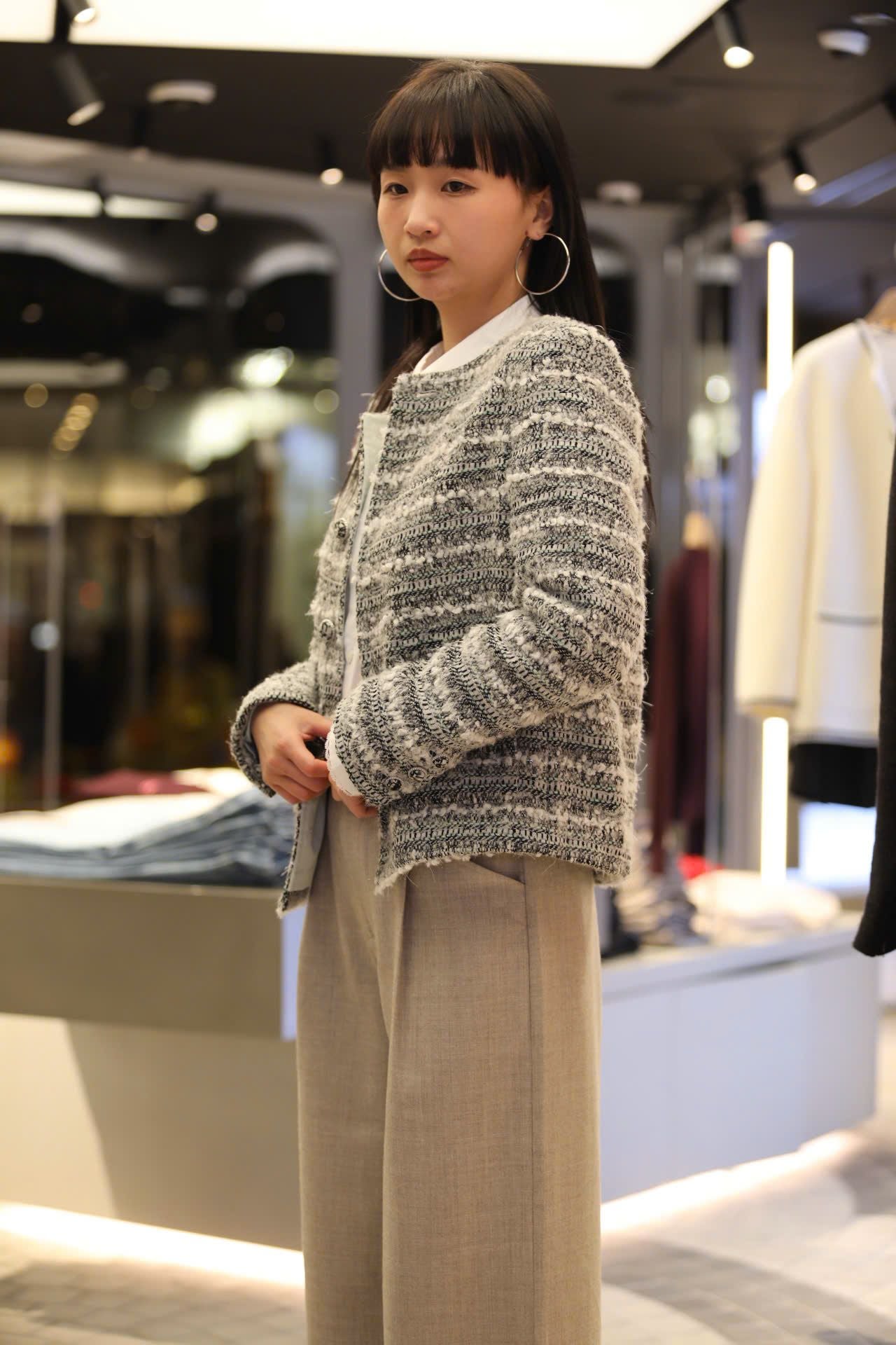  Áo Tweed ghi xám kẻ trắng 