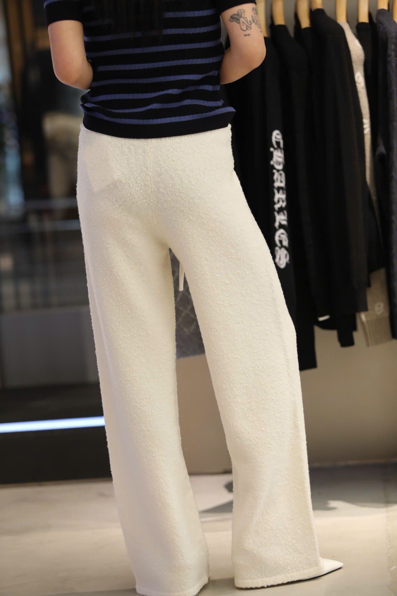  Quần dài trắng 2 túi trước dây rút 