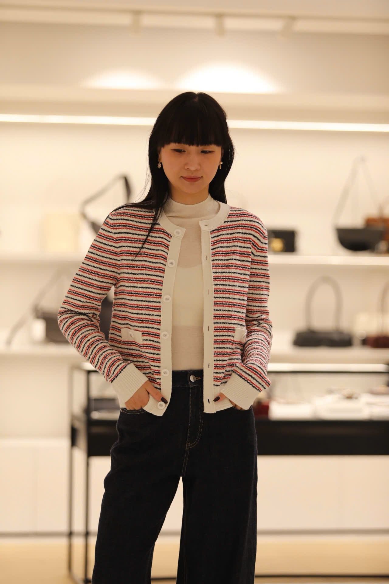  Áo CDG trẳng kẻ đỏ viền trắng 