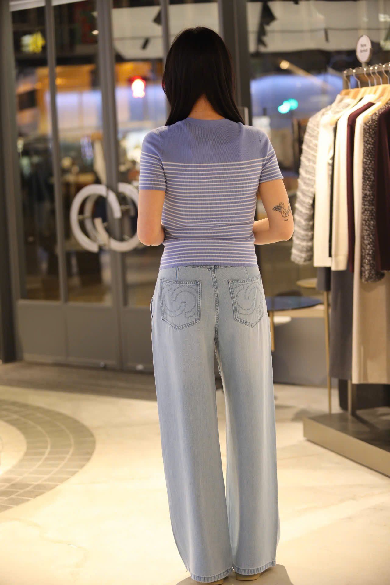  Quần jean giấy xanh logo tròn túi sau 