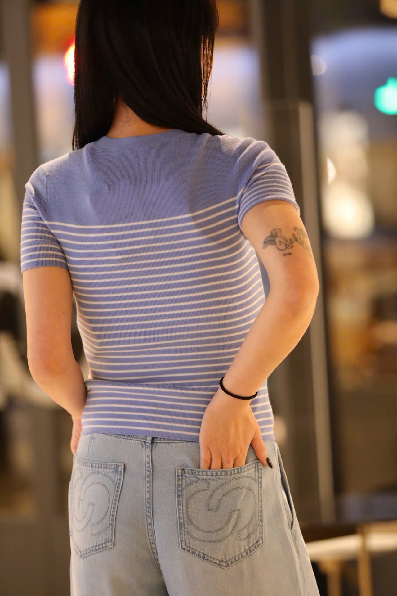  Quần jean giấy xanh logo tròn túi sau 