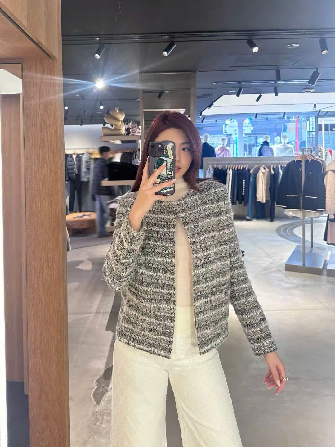  Áo Tweed ghi xám kẻ trắng 